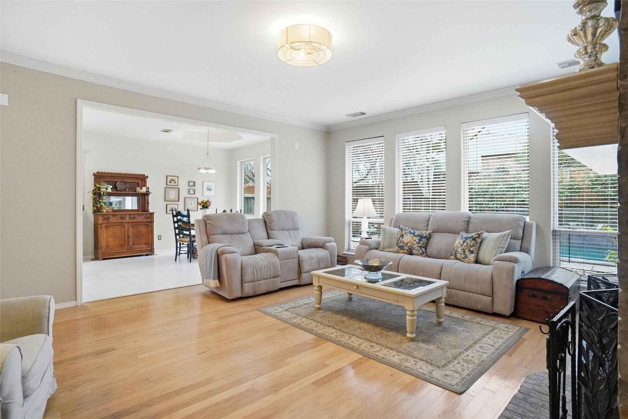 1013 Glen Chester Drive