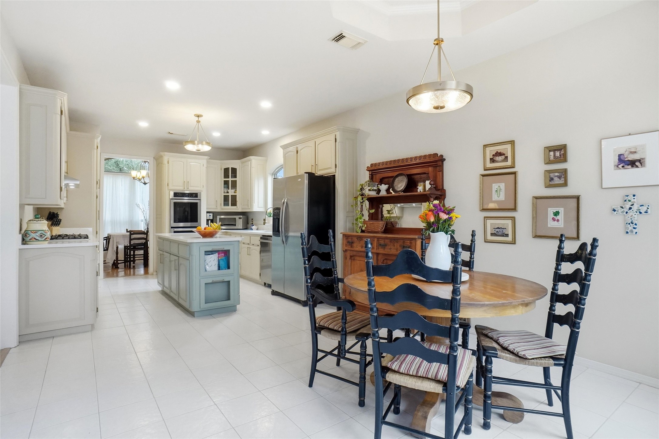 1013 Glen Chester Drive