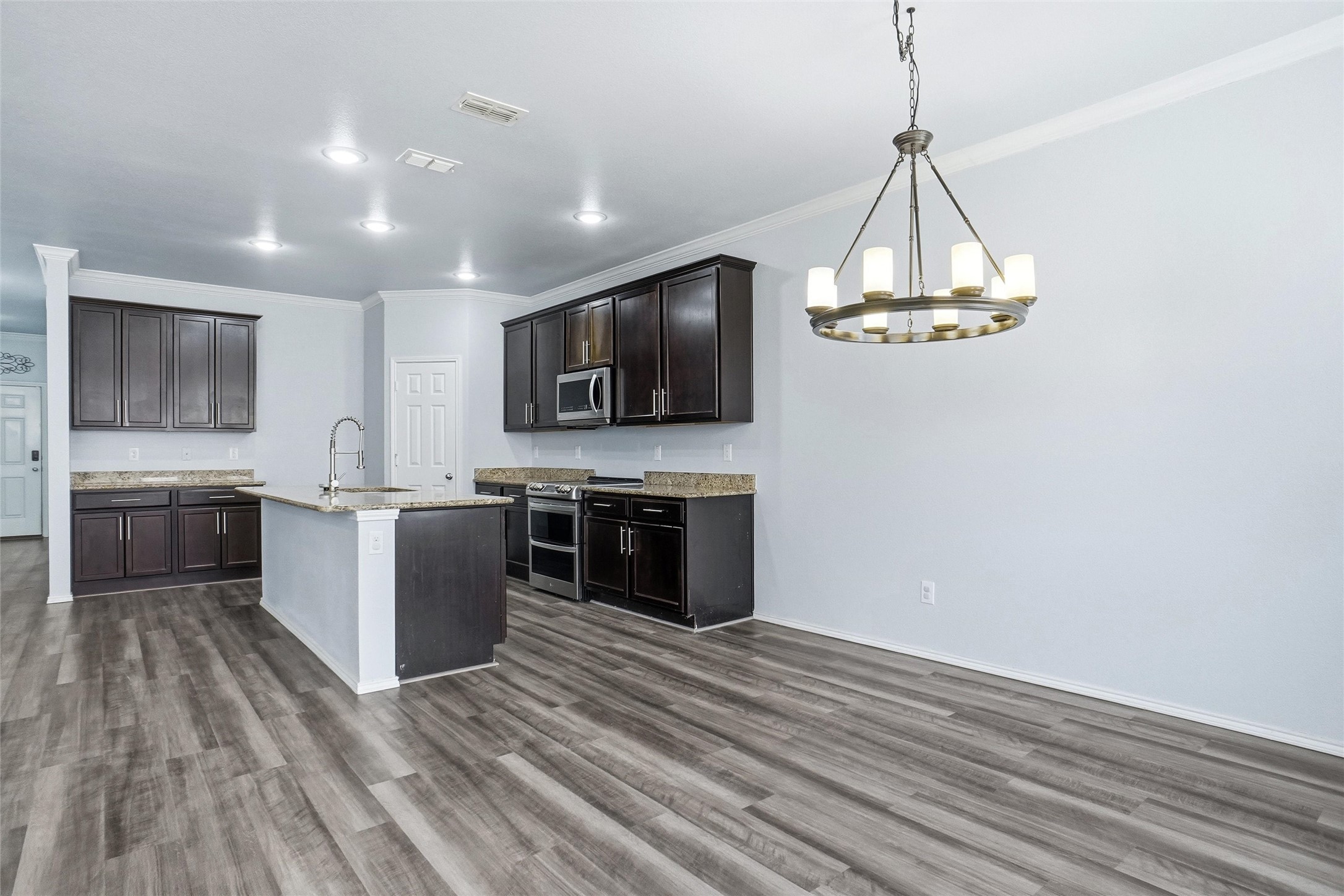 7920 Split Rock Drive