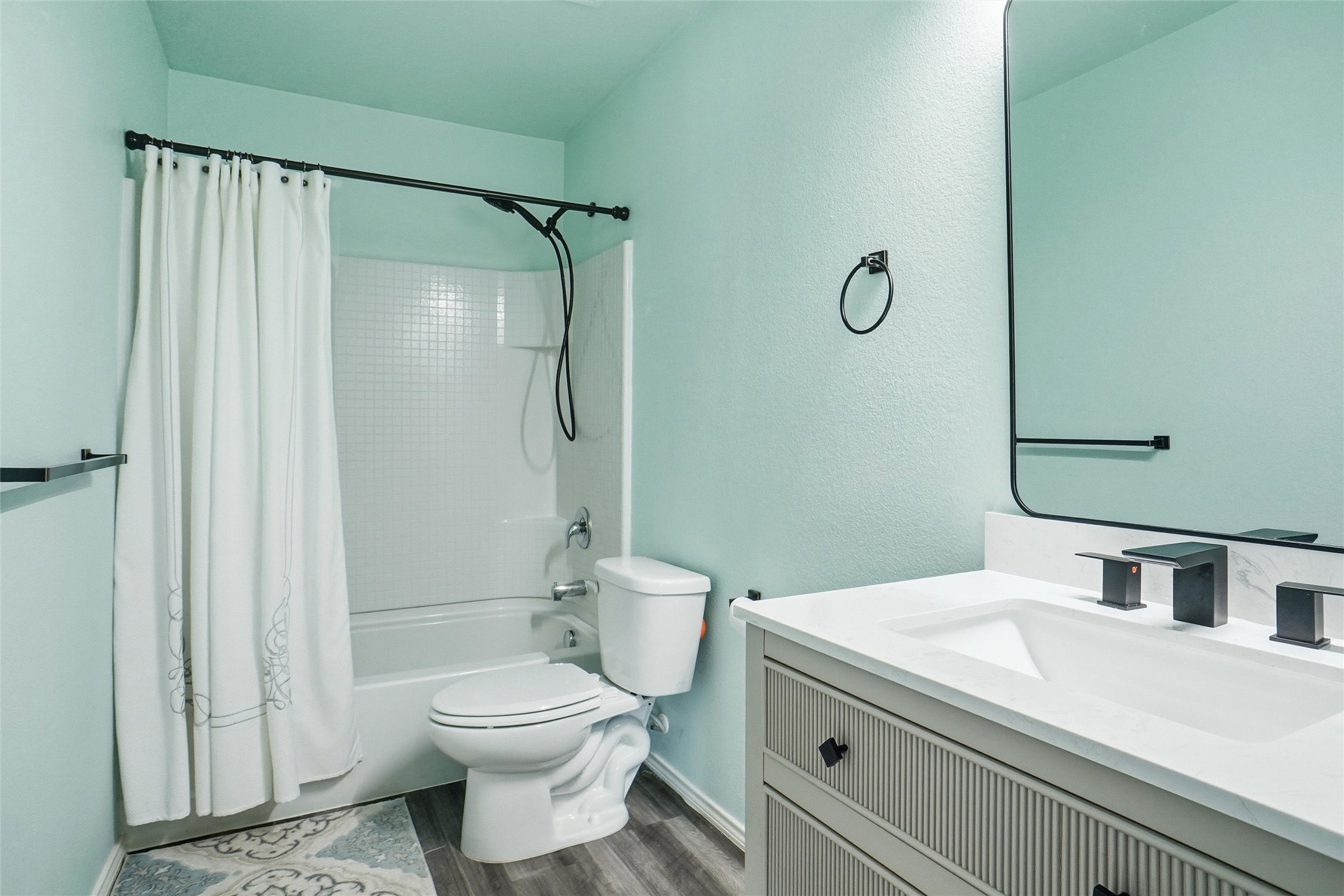 7920 Split Rock Drive