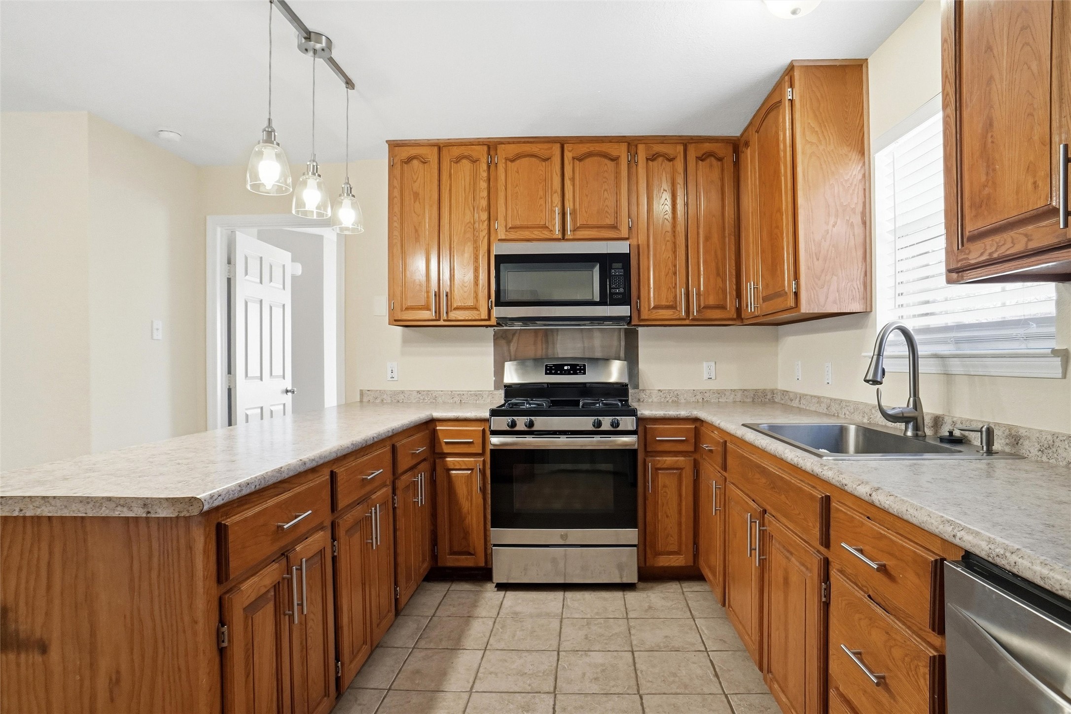 3205 Caddo Trail