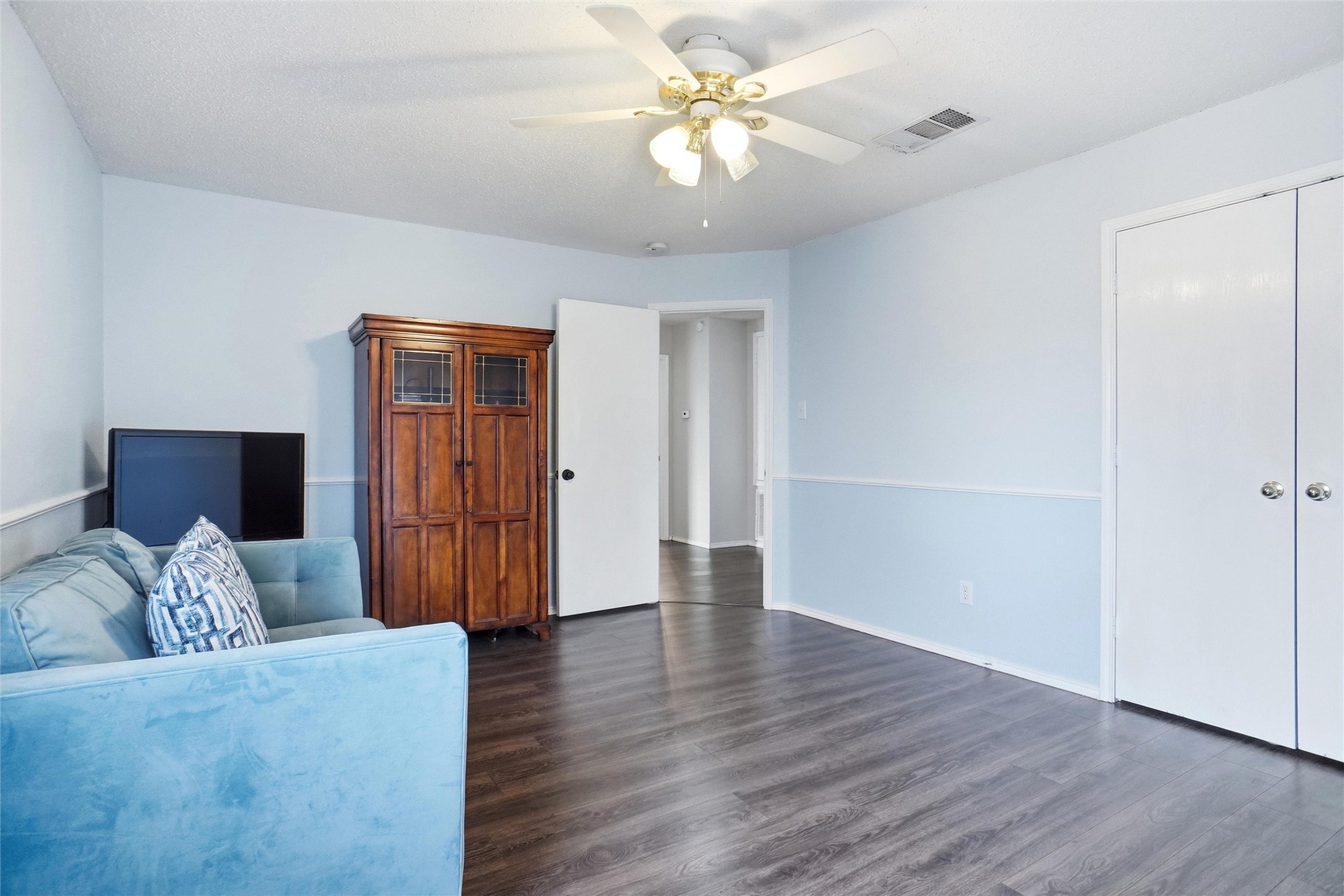 5333 Kingsknowe Parkway