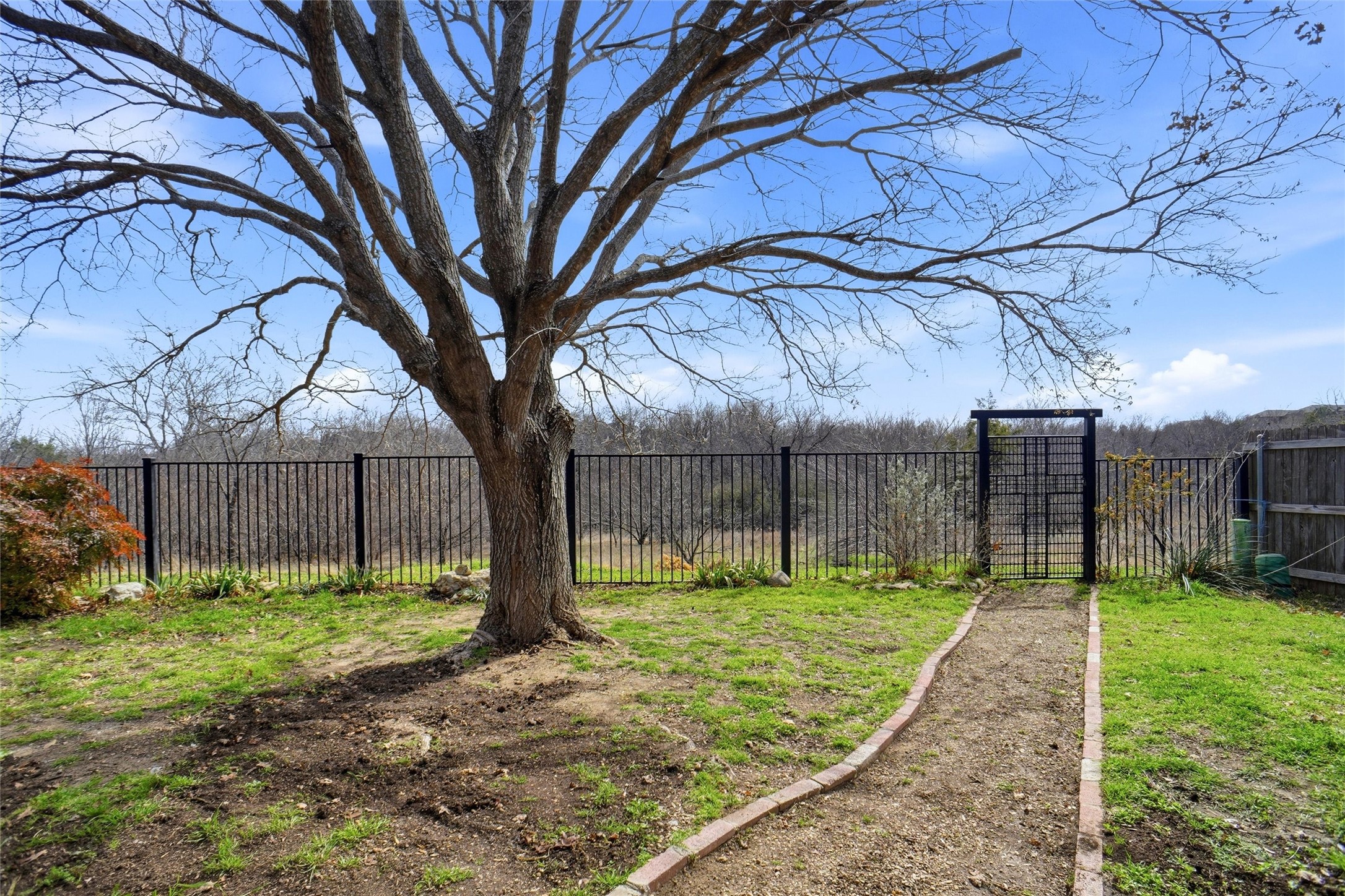 5333 Kingsknowe Parkway