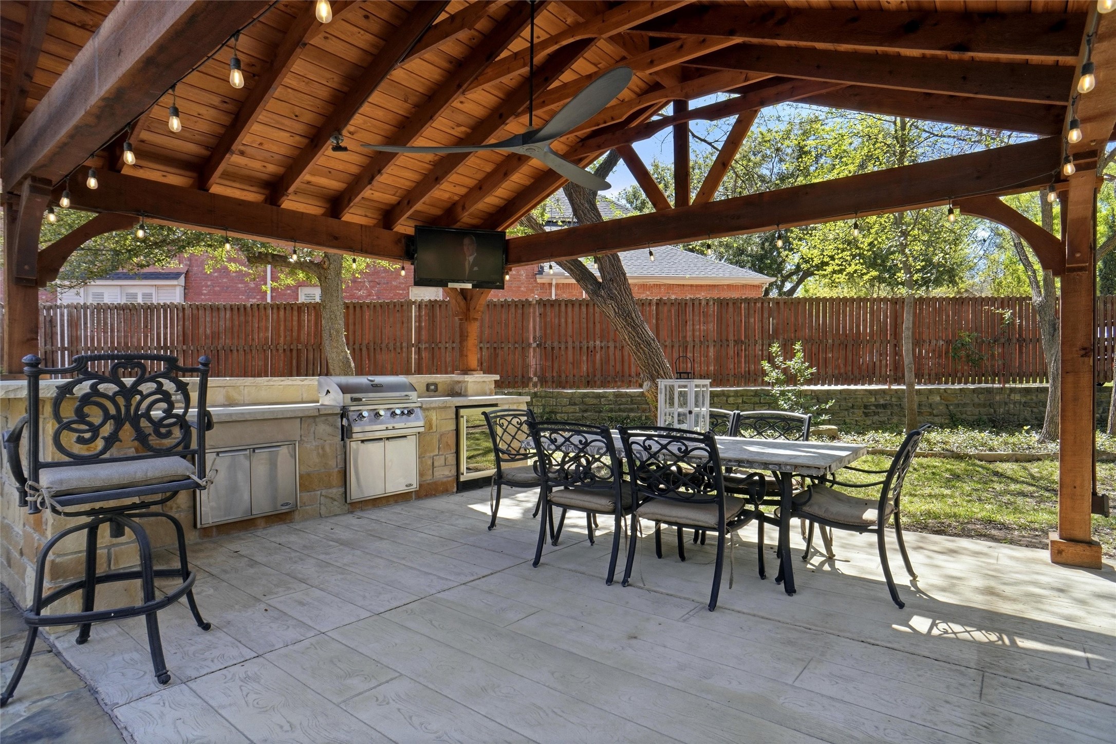 3302 Sweet Gum Lane