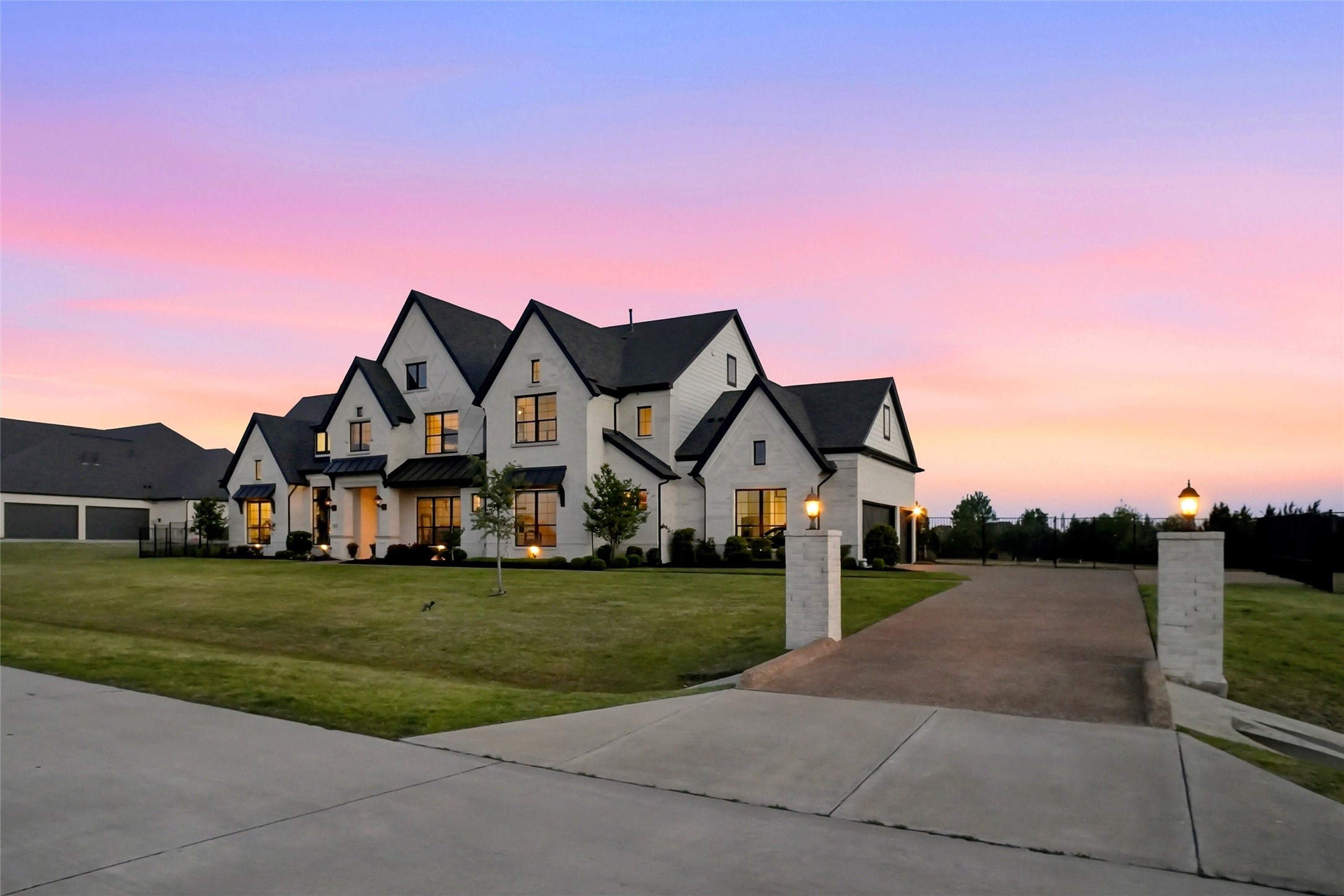 4813 Cheshire Lane