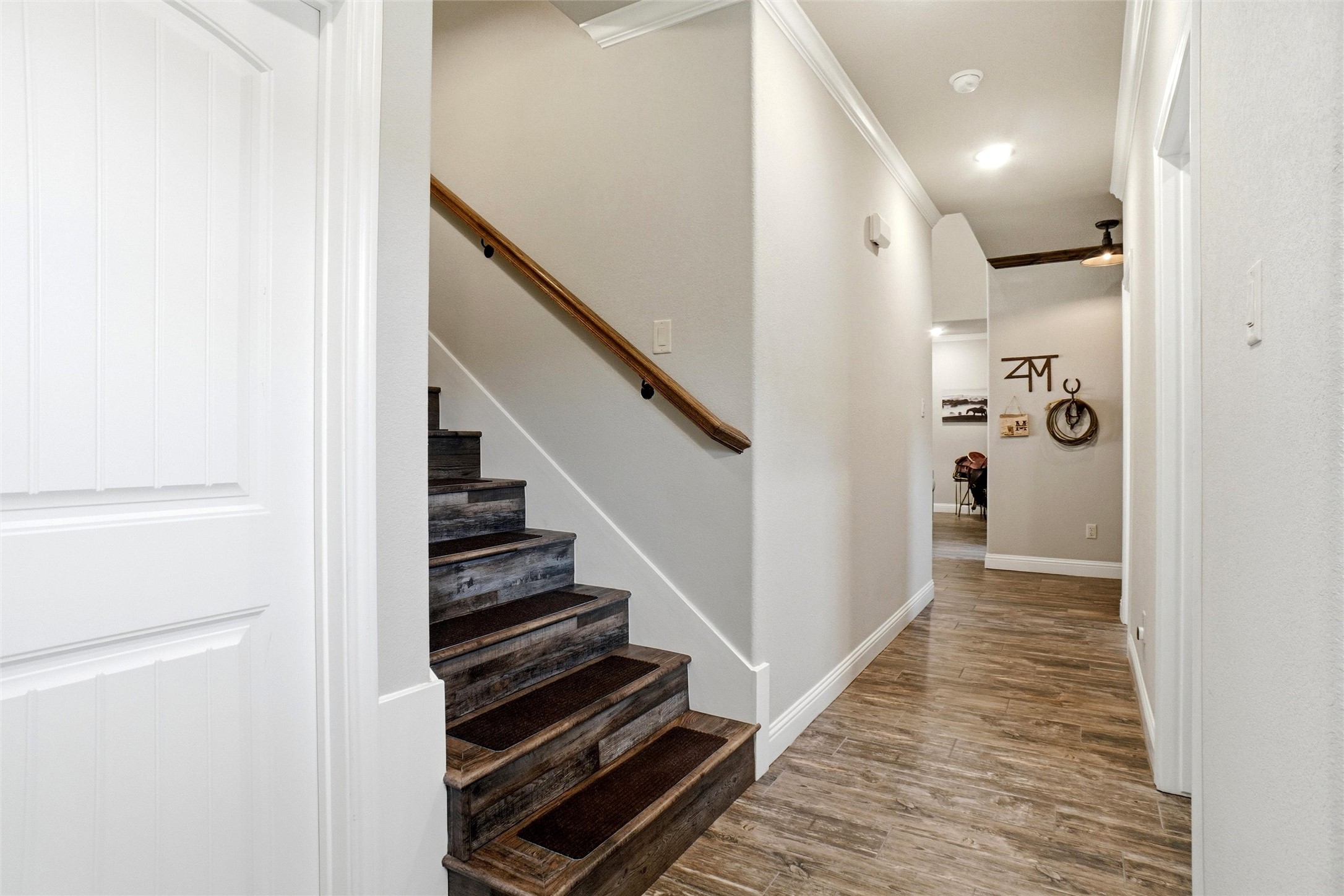 1024 Tex Lane