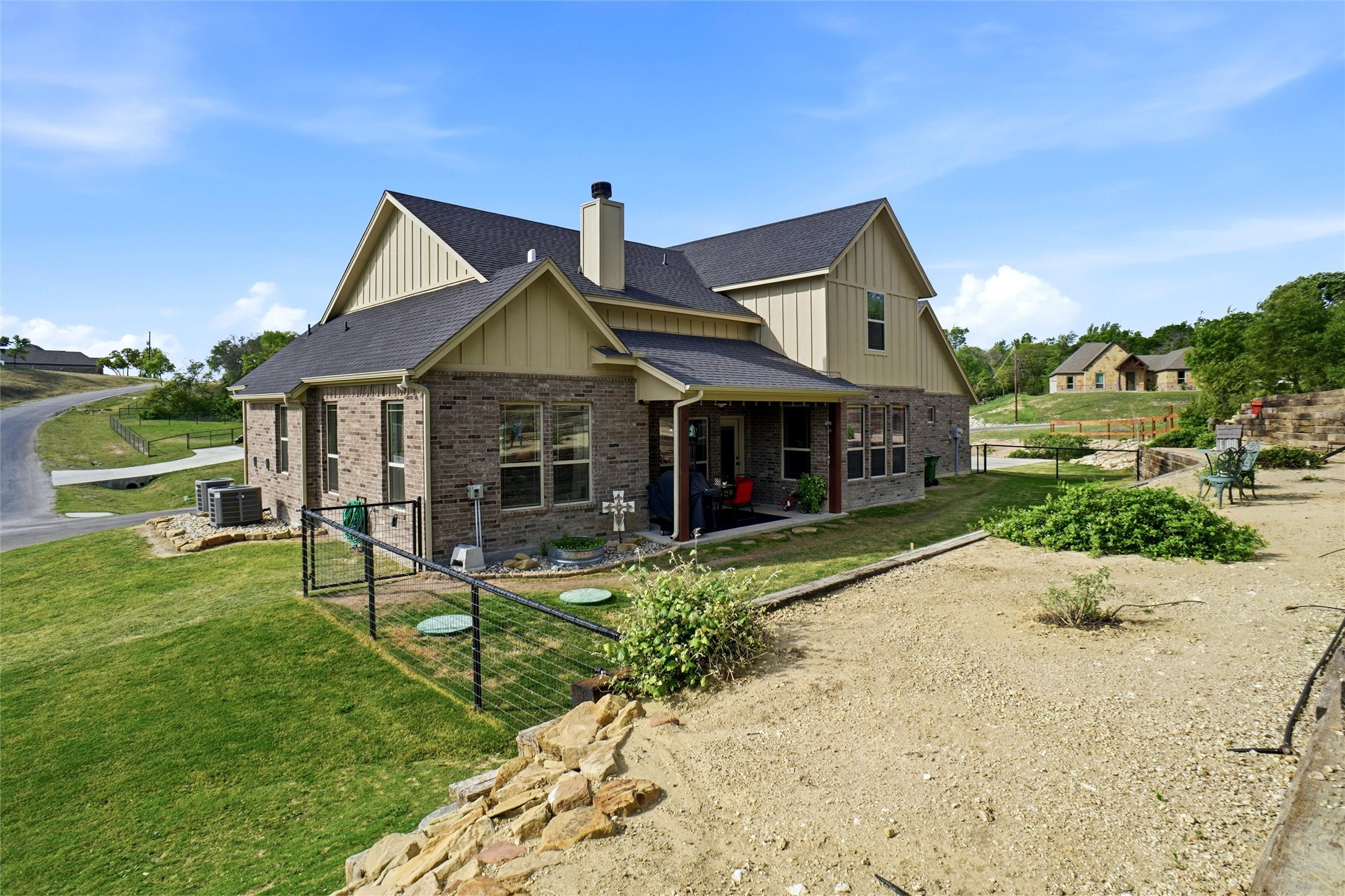 1024 Tex Lane