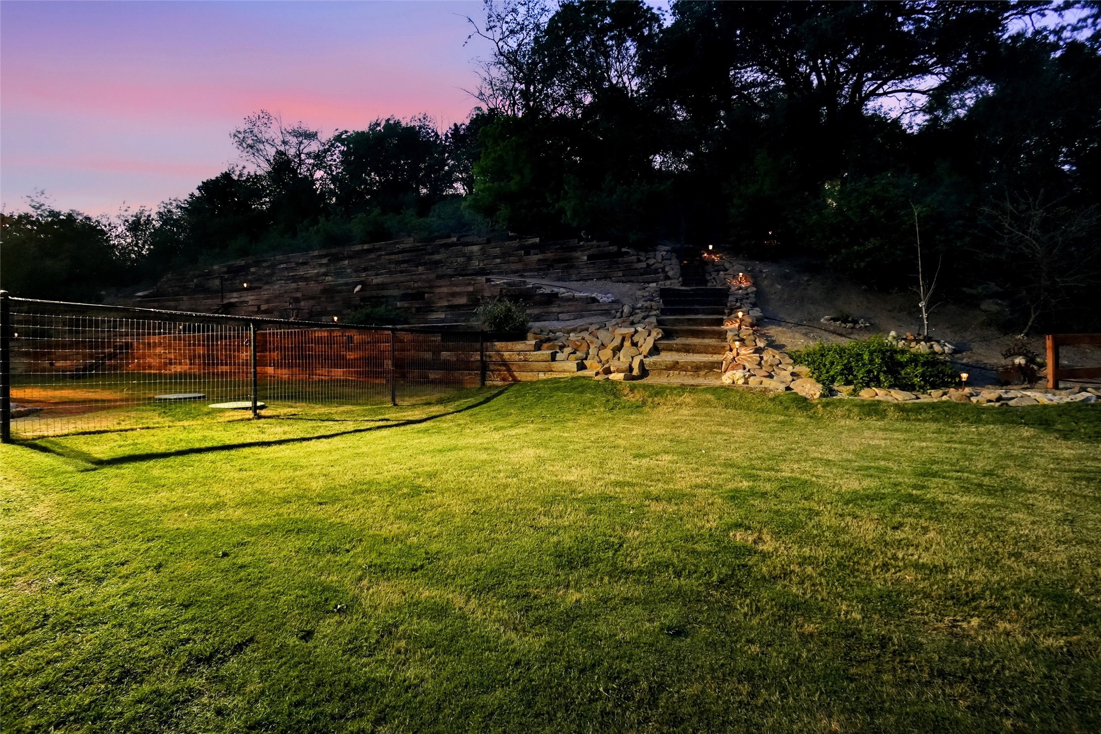 1024 Tex Lane