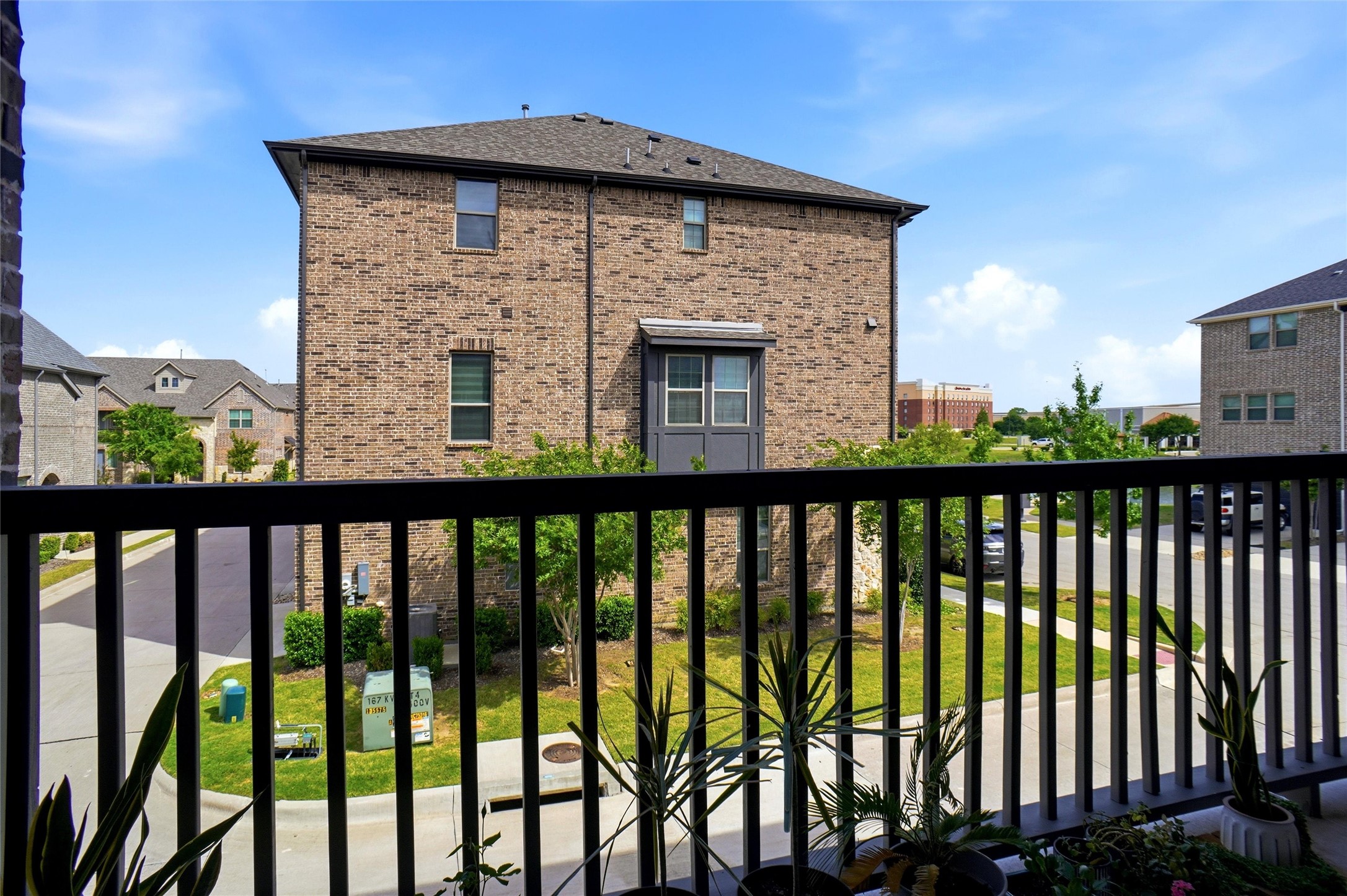 695 Vista Del Lago Drive