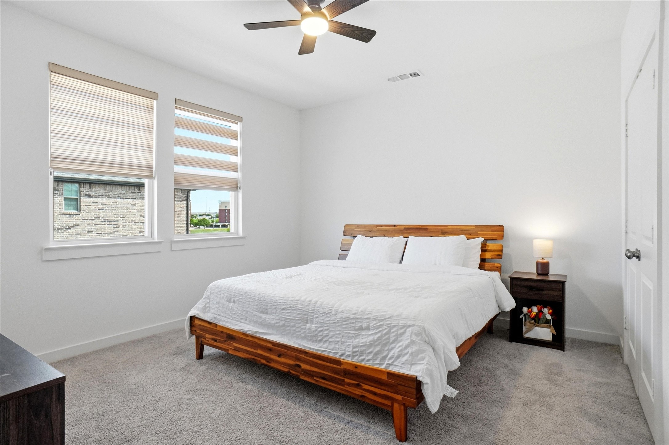 695 Vista Del Lago Drive