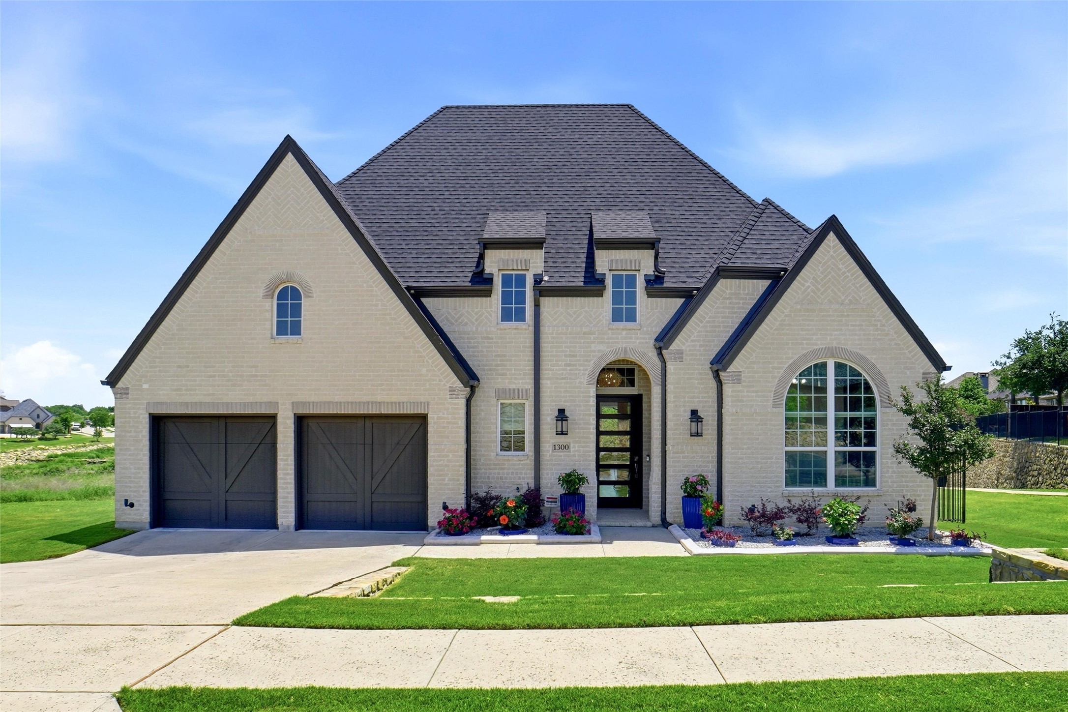 1300 Highpoint Way
