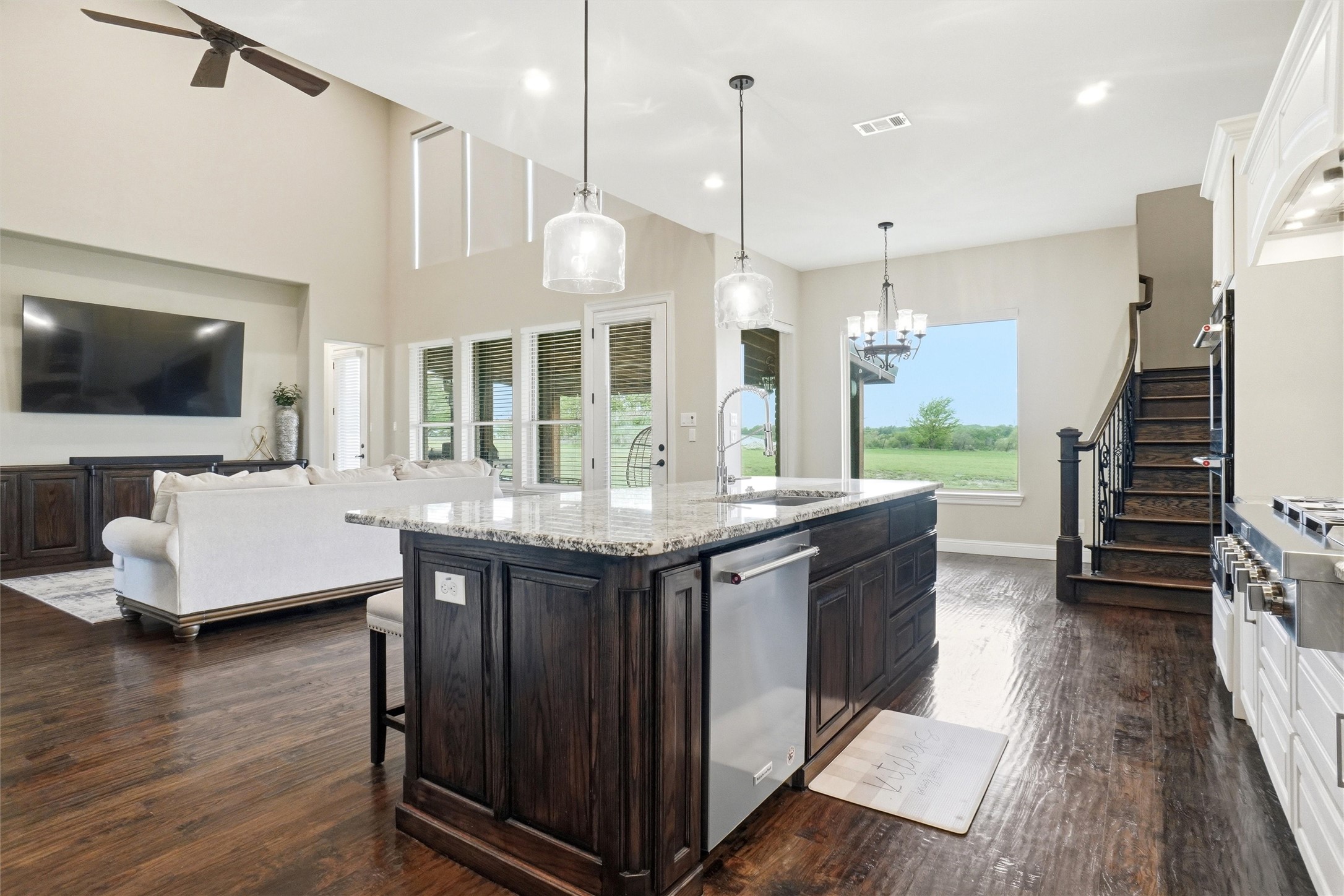 9517 Indian Trail