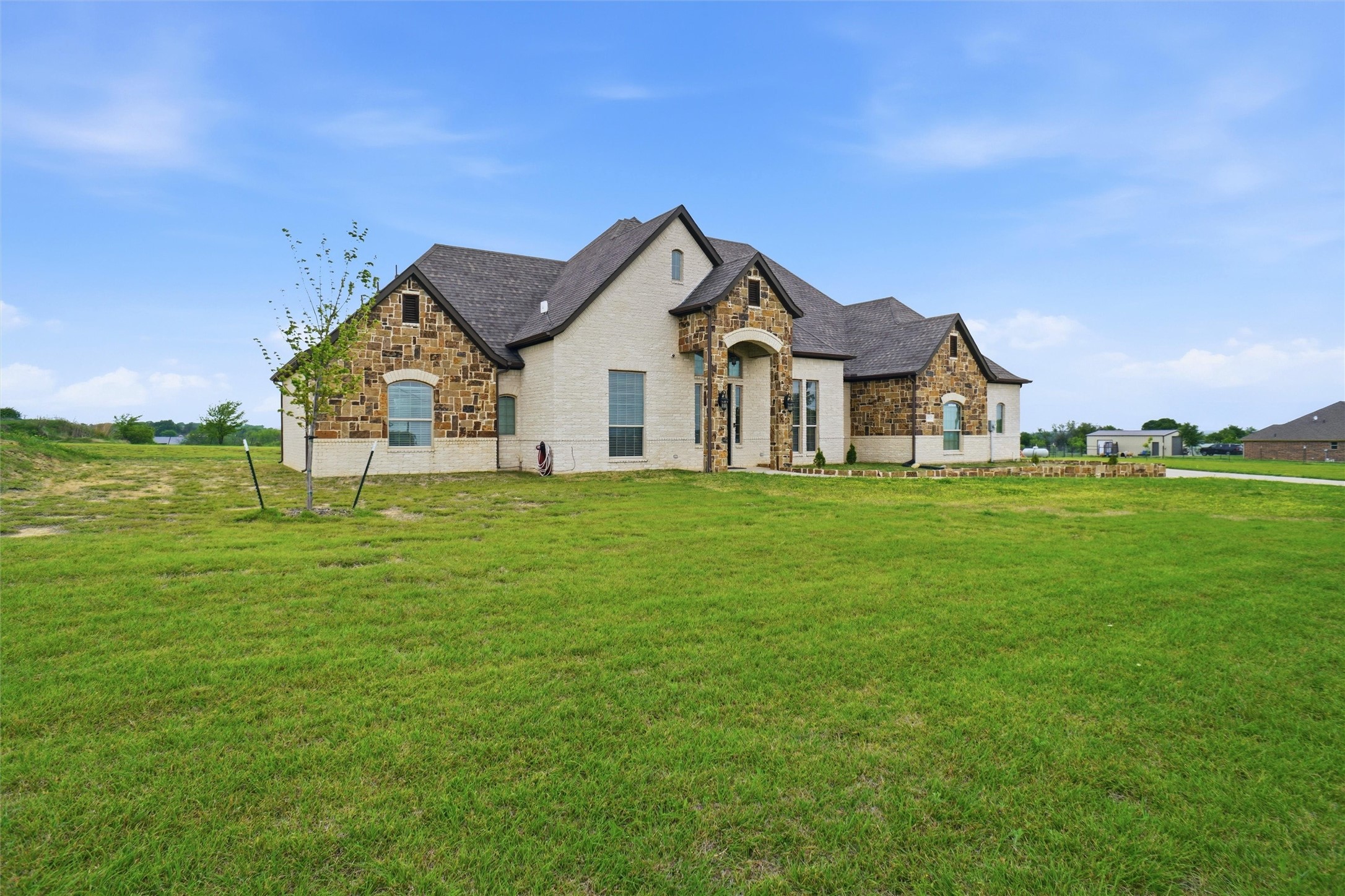 9517 Indian Trail