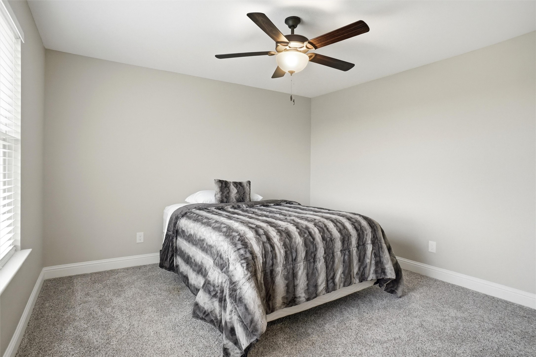 9517 Indian Trail