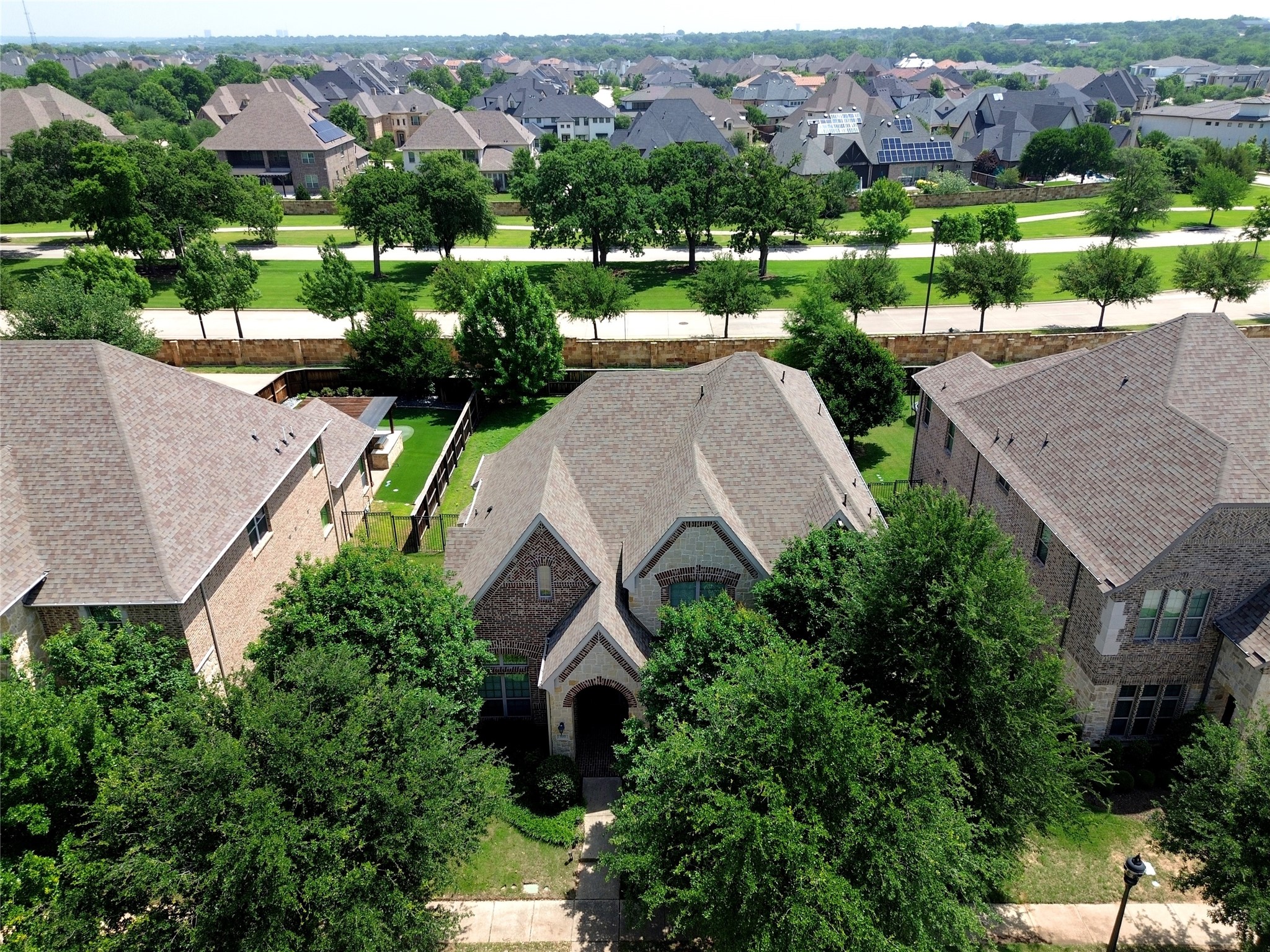 800 Orleans Drive