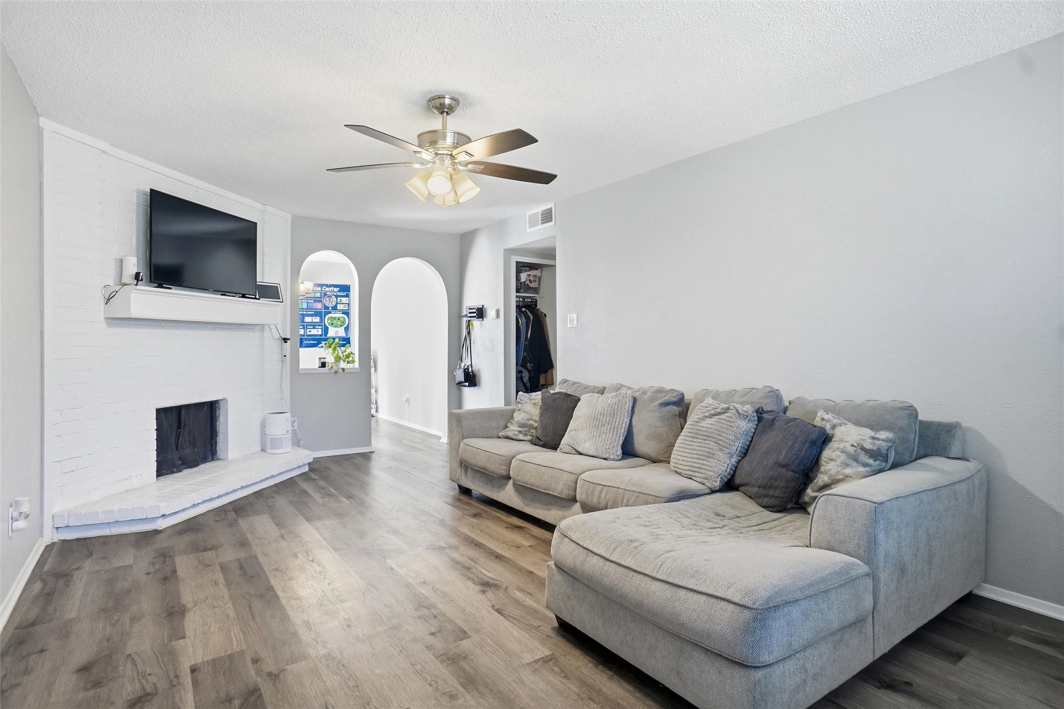 5544 Dunson Drive