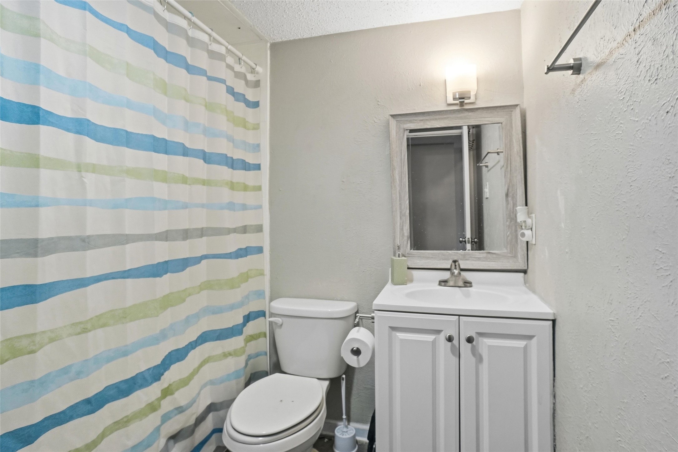 5544 Dunson Drive