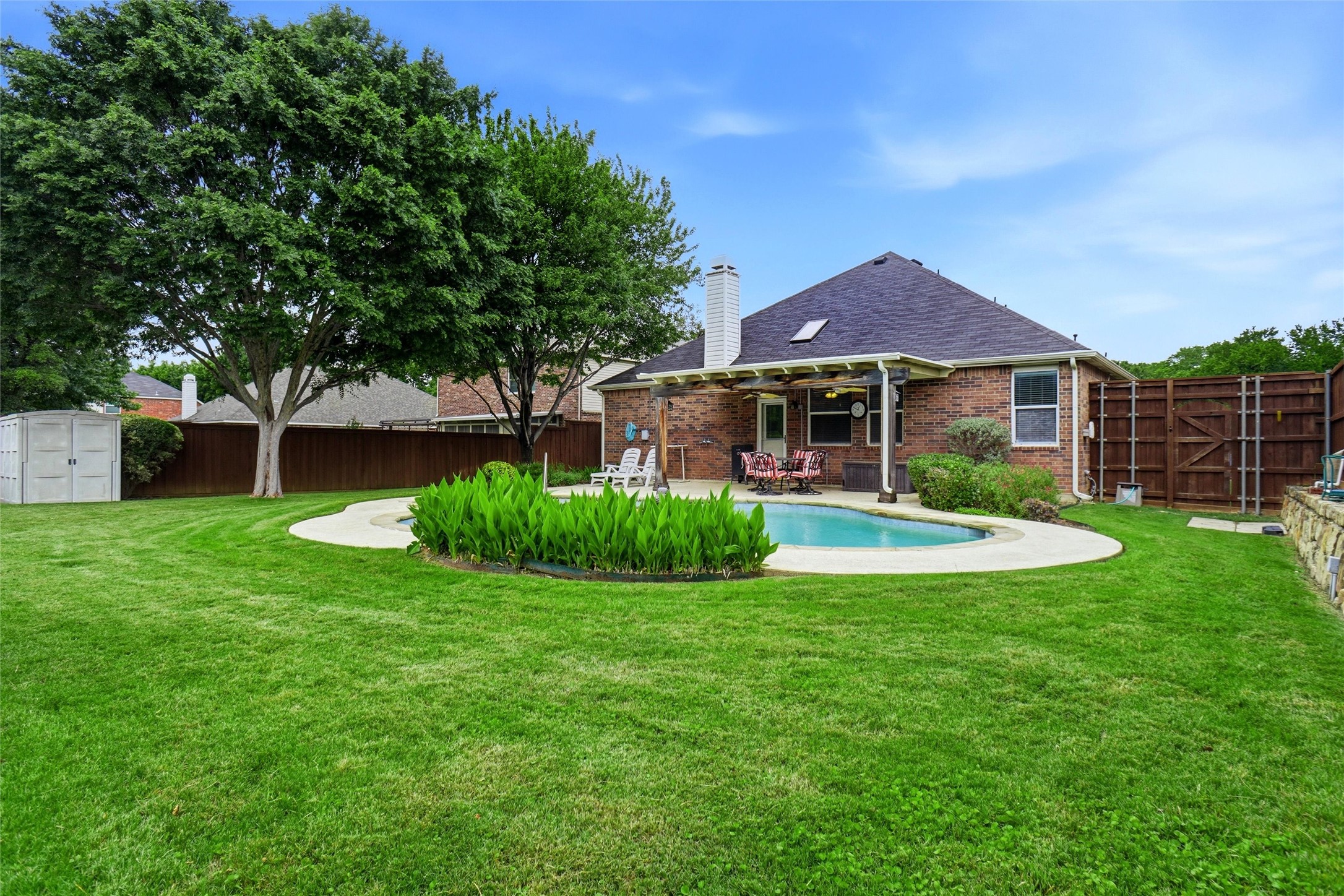 1140 Whispering Trail Circle