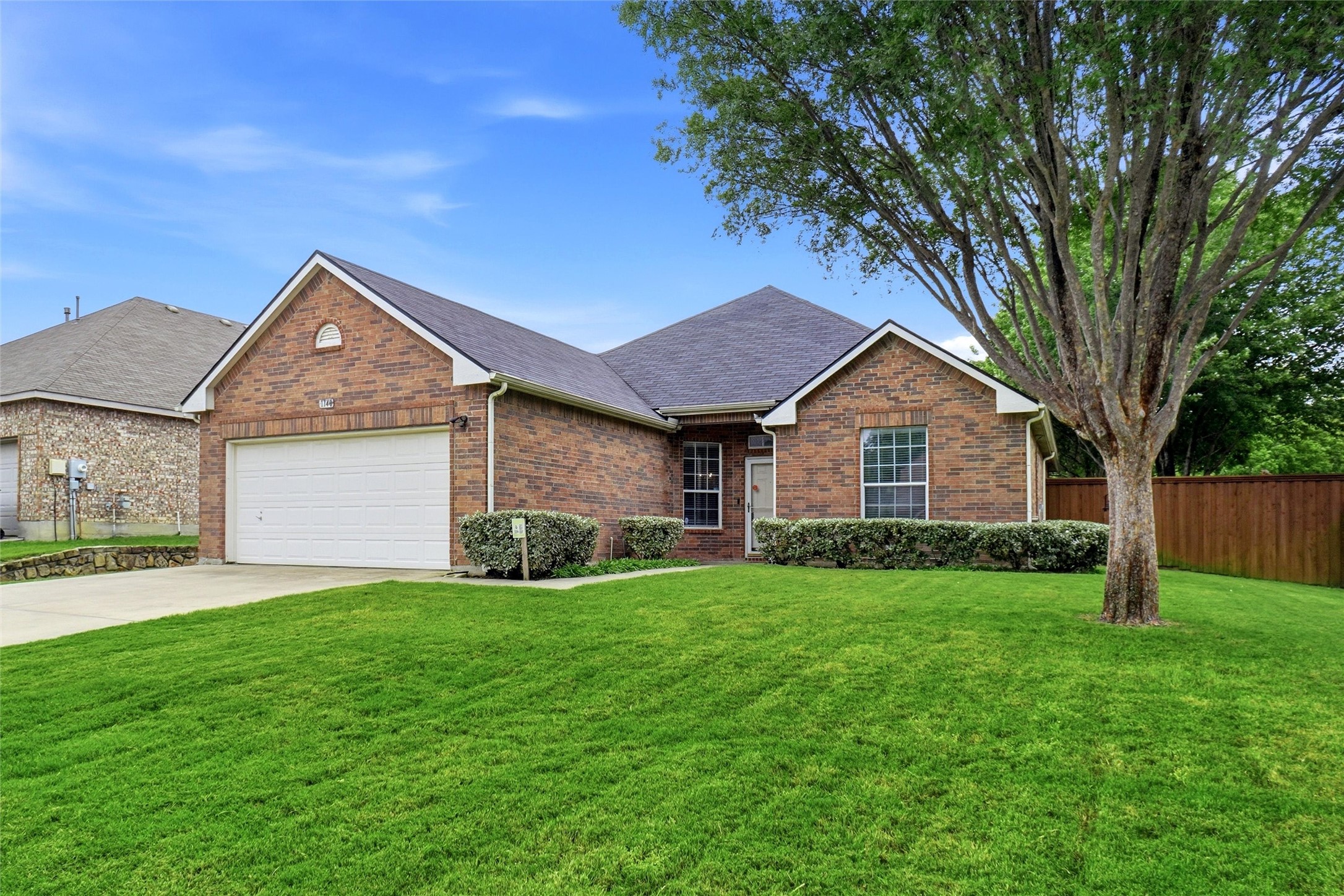 1140 Whispering Trail Circle