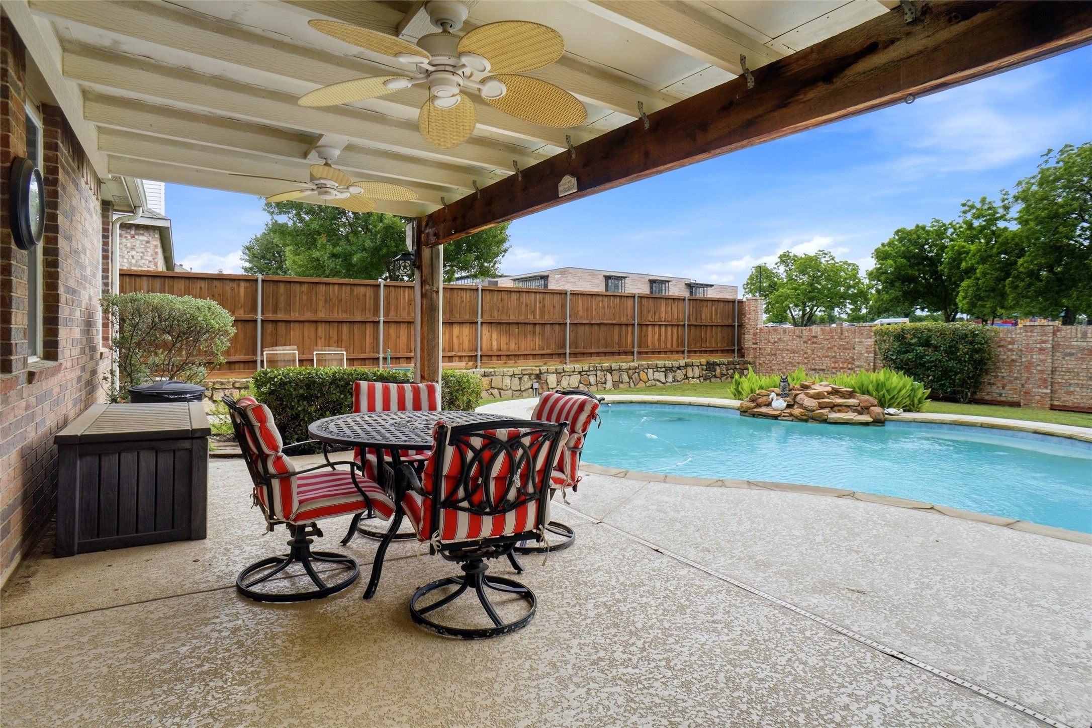 1140 Whispering Trail Circle