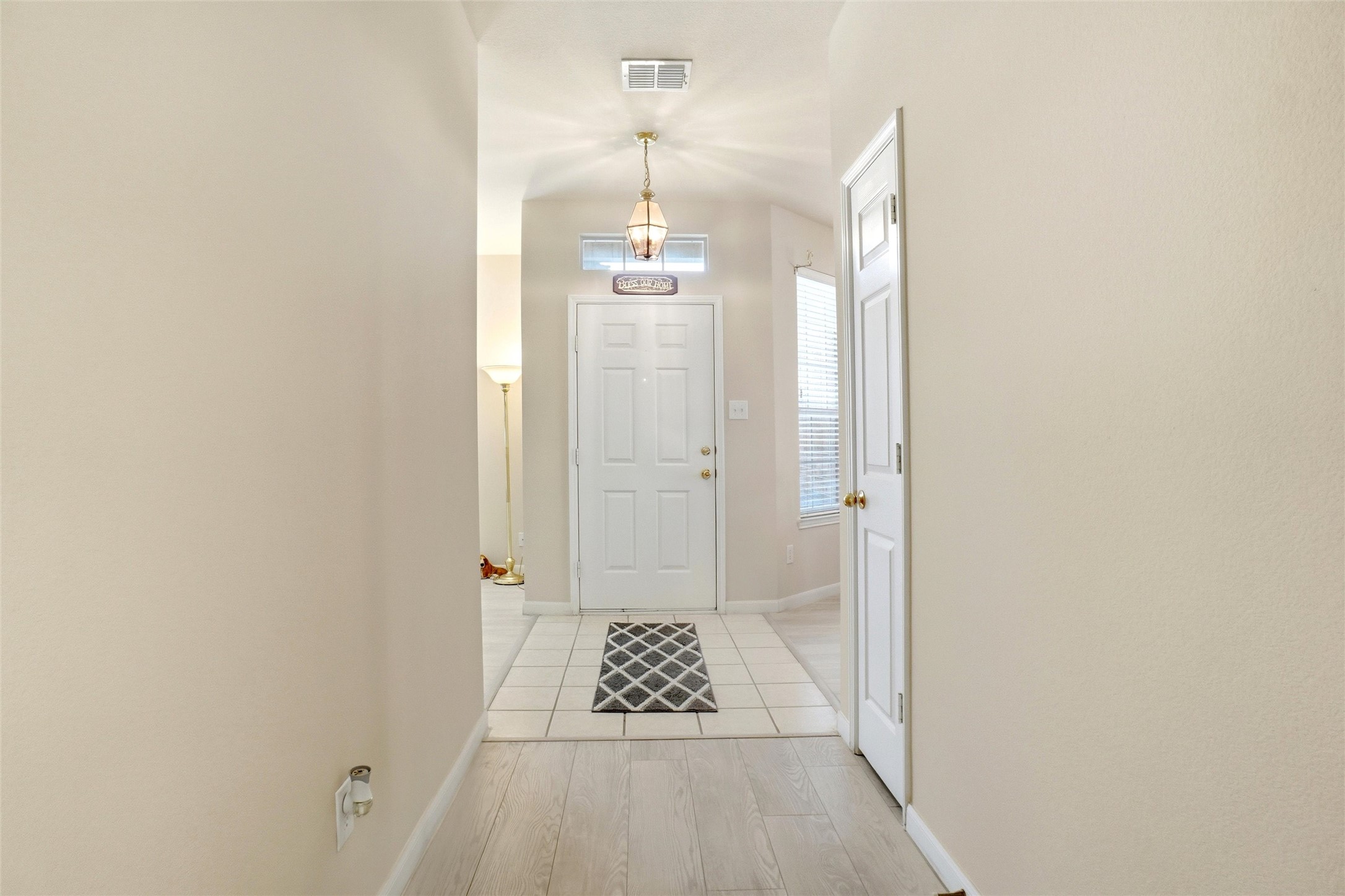 1140 Whispering Trail Circle