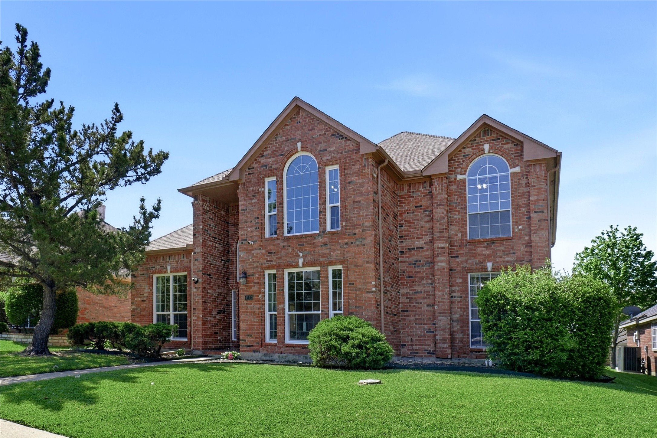 1113 Hunters Creek Drive