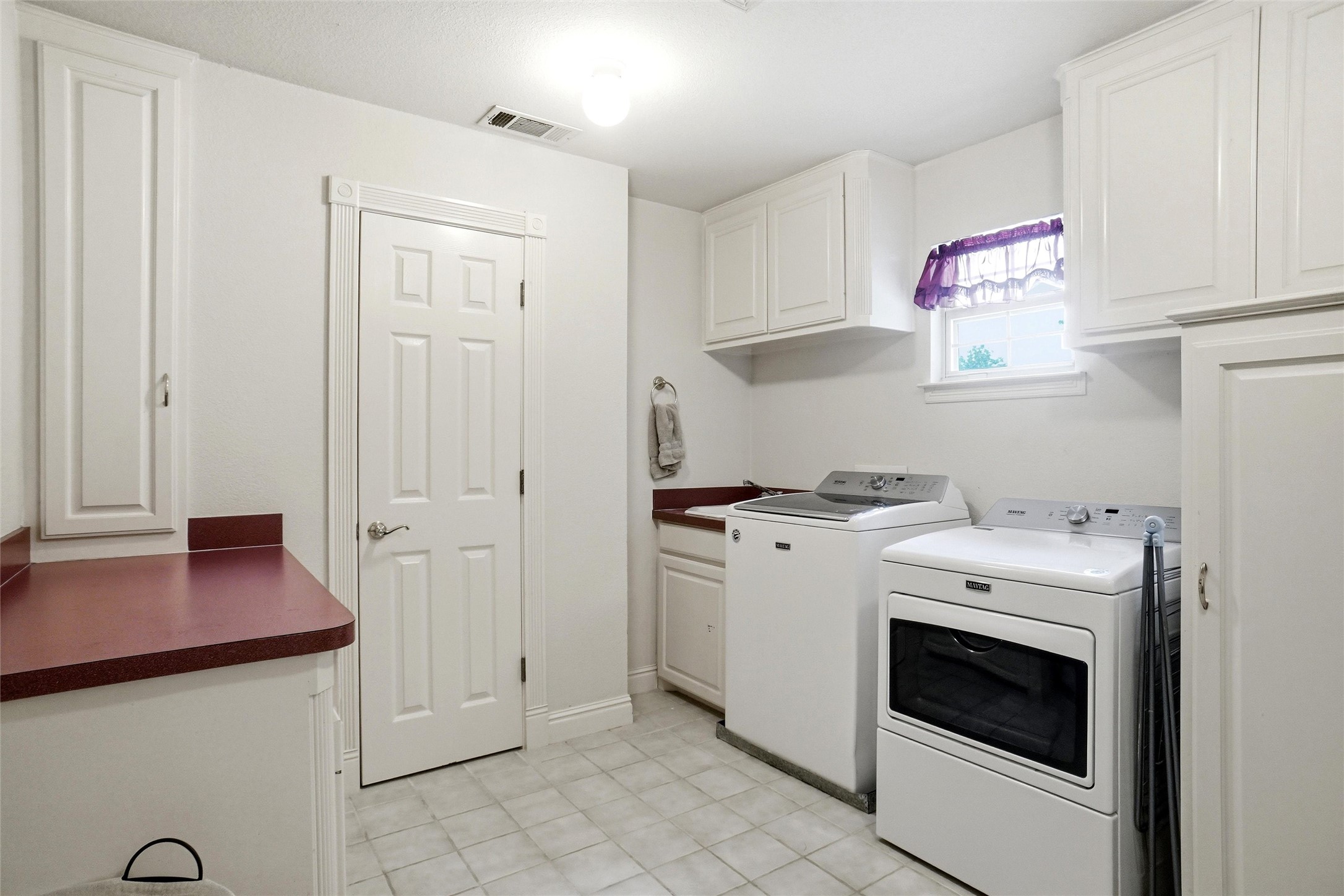 2600 Rosebud Lane