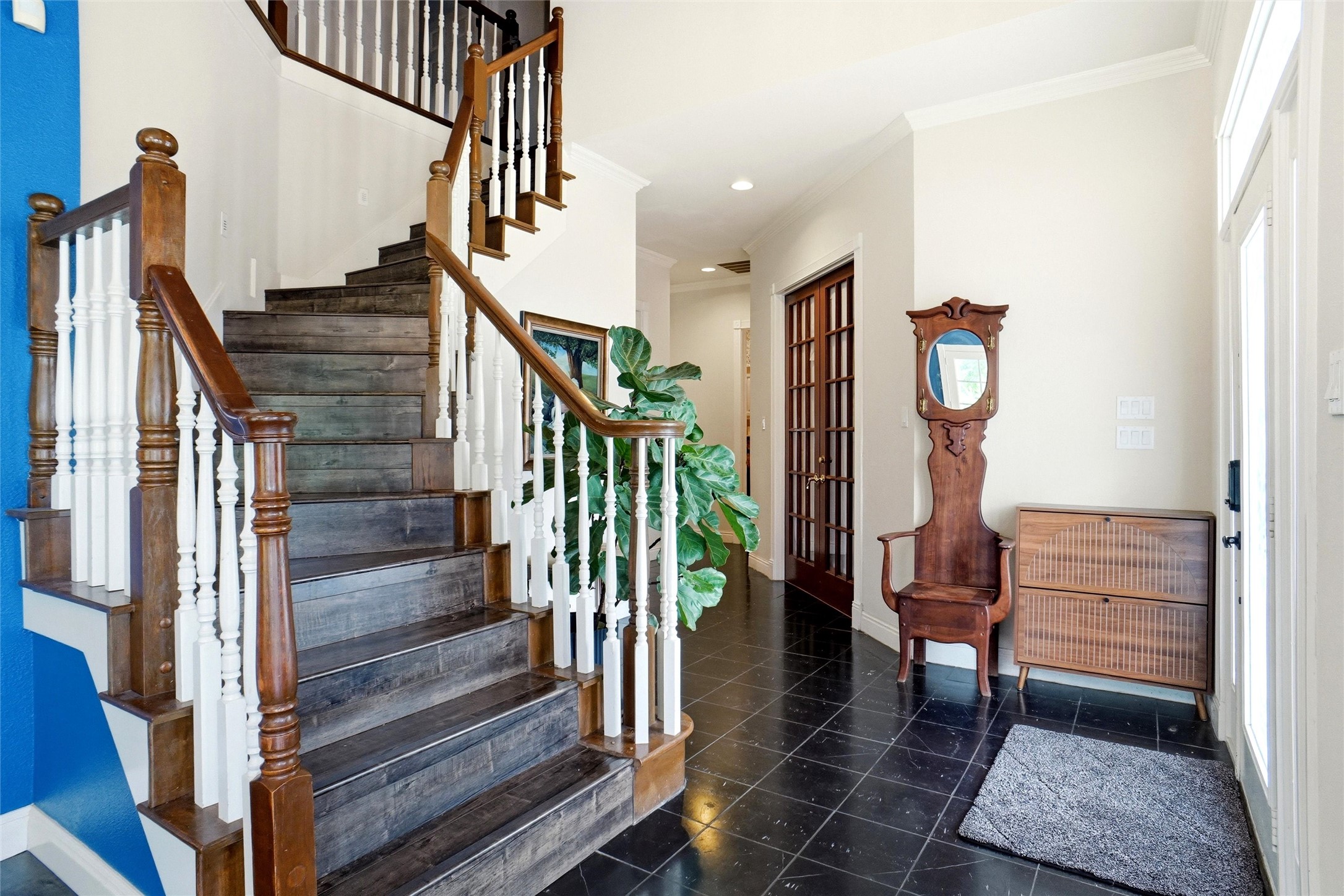 2600 Rosebud Lane