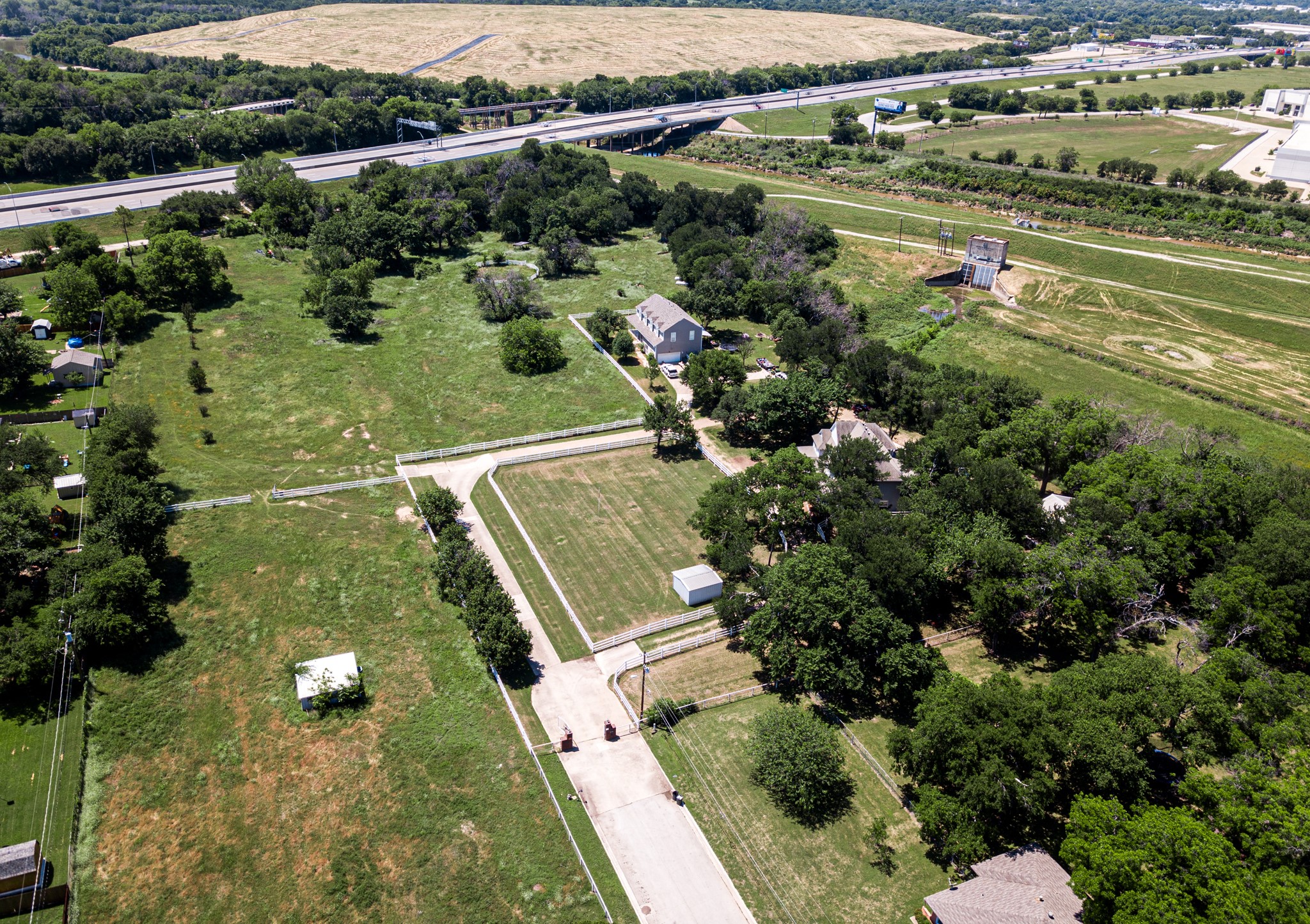 2600 Rosebud Lane