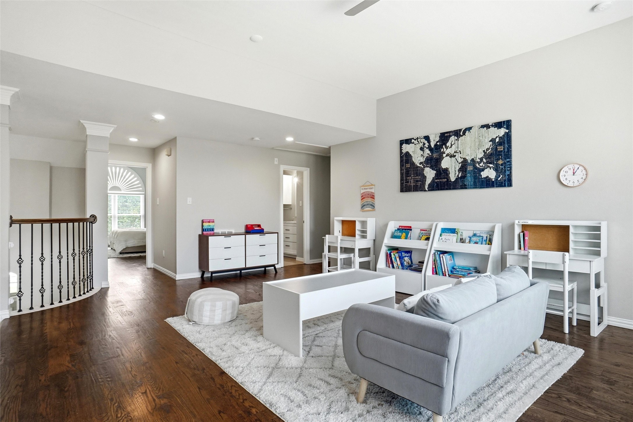 902 Dowling Court
