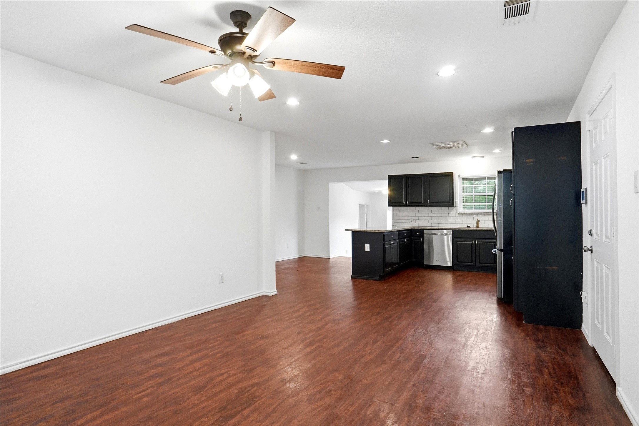 2222 Woodoak Drive