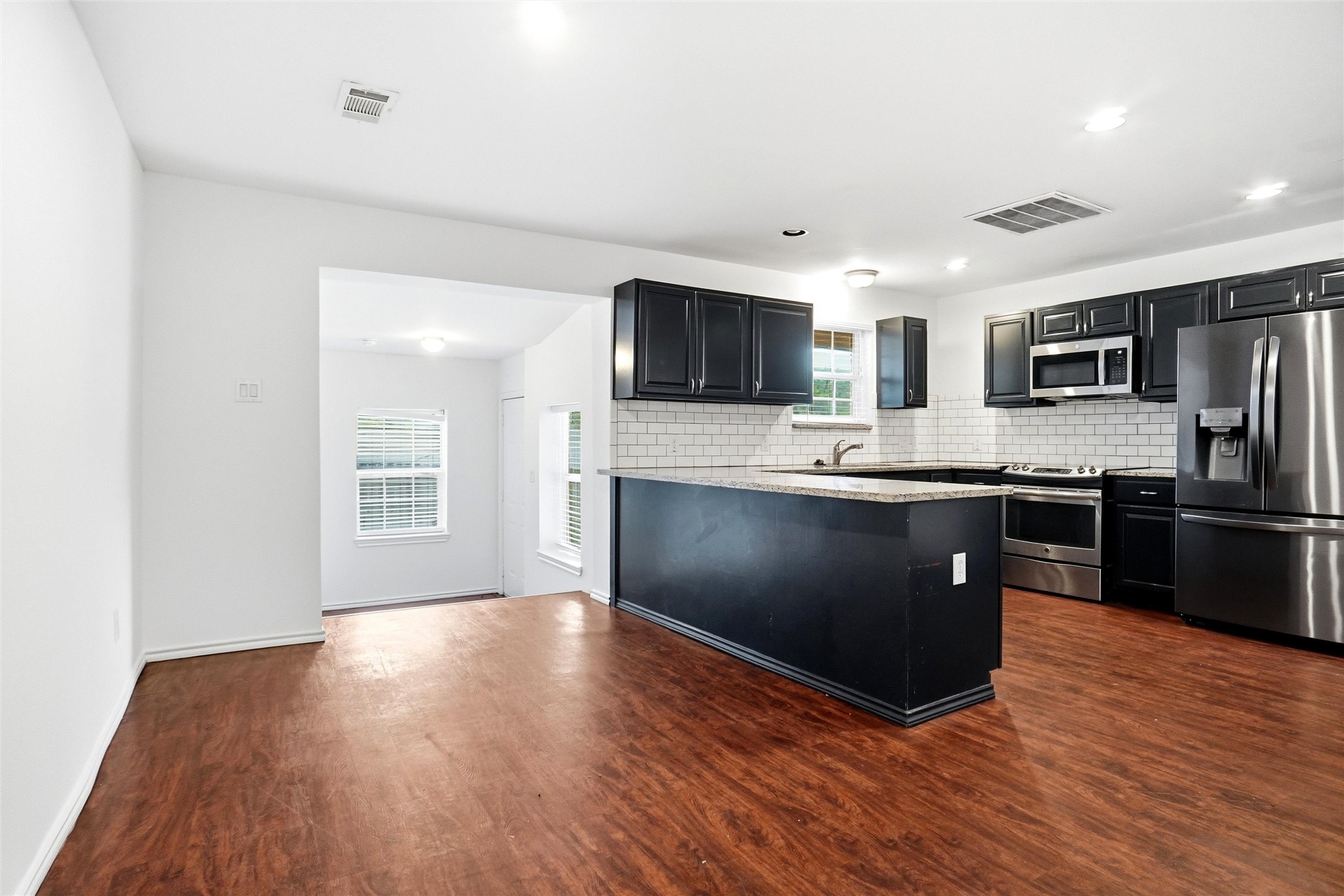 2222 Woodoak Drive