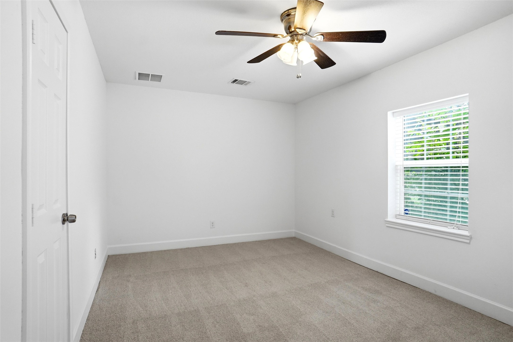 2222 Woodoak Drive