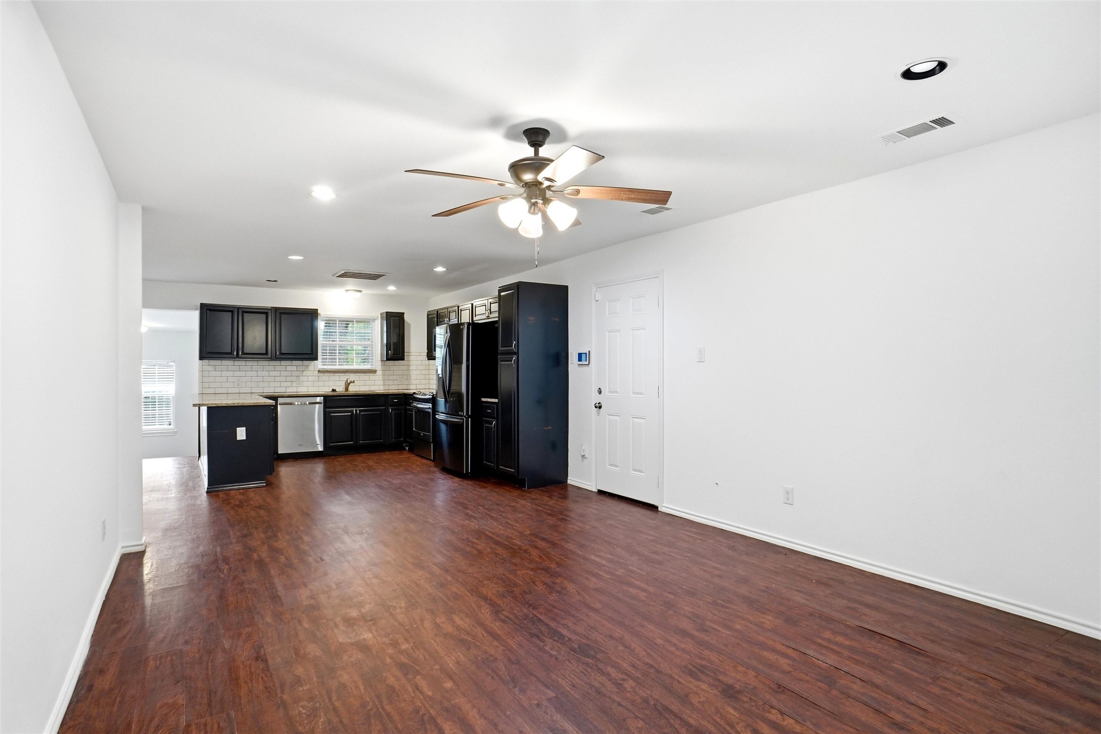 2222 Woodoak Drive