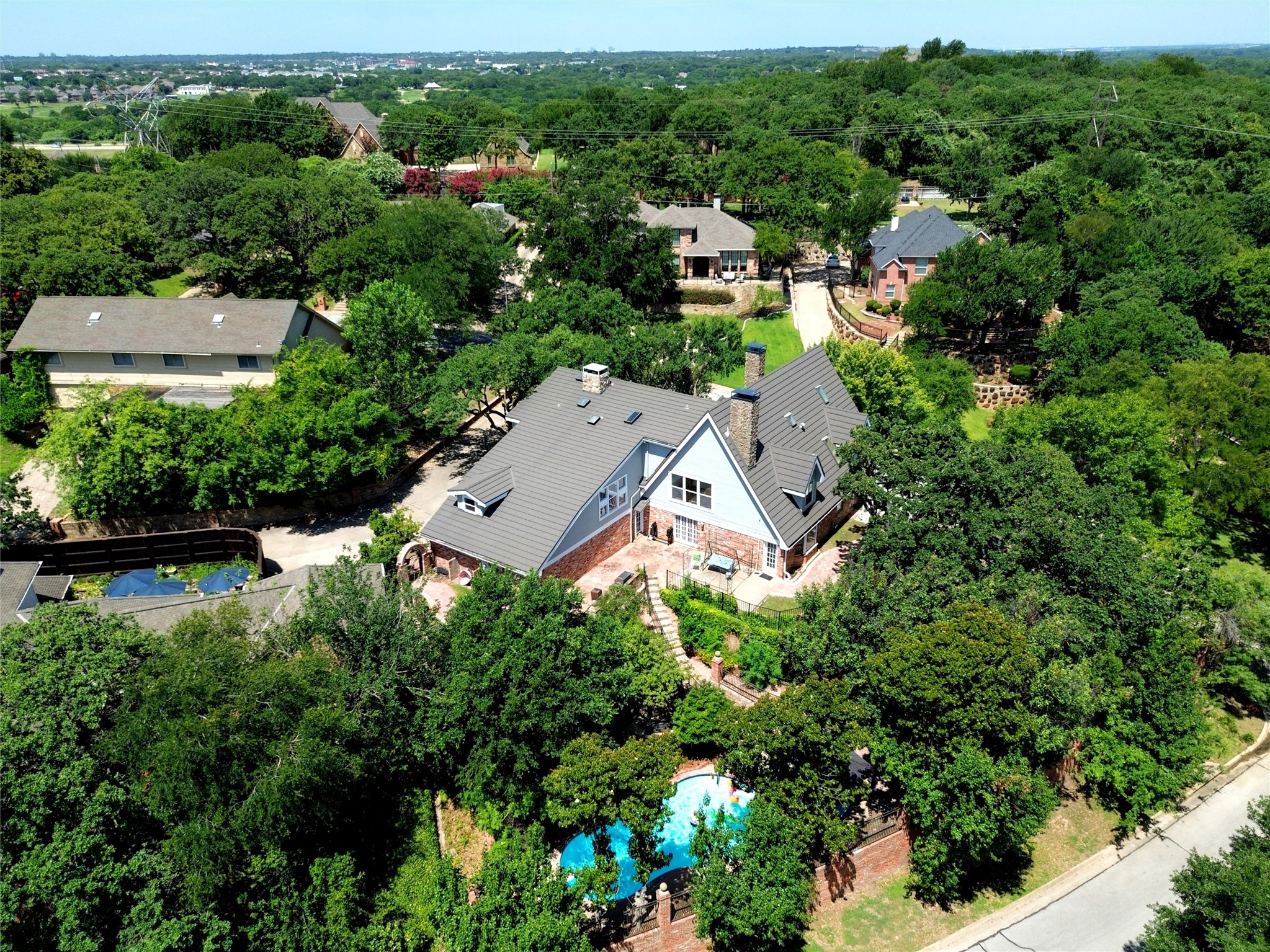 2011 Ridgemont Court