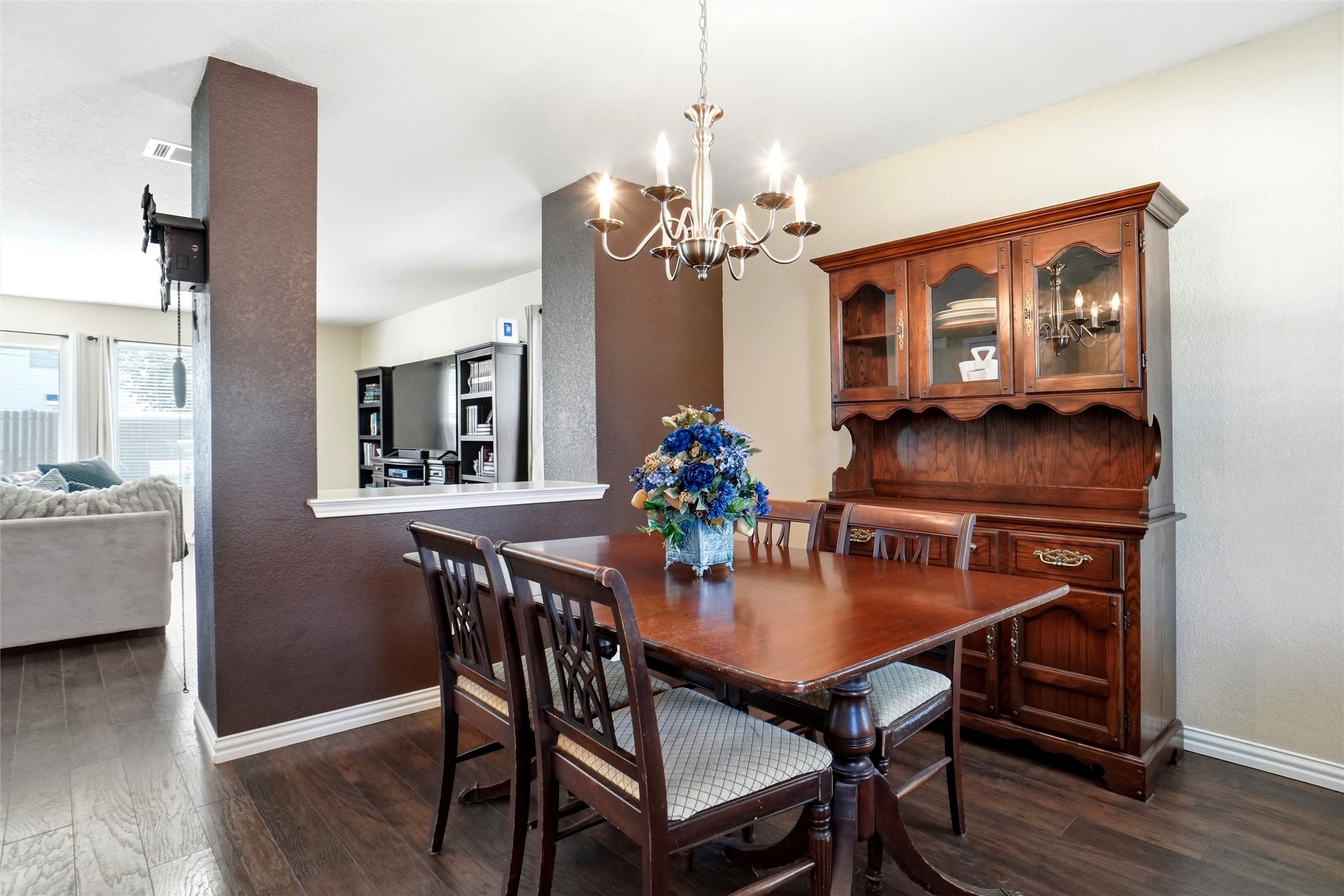 8644 Hawkview Drive