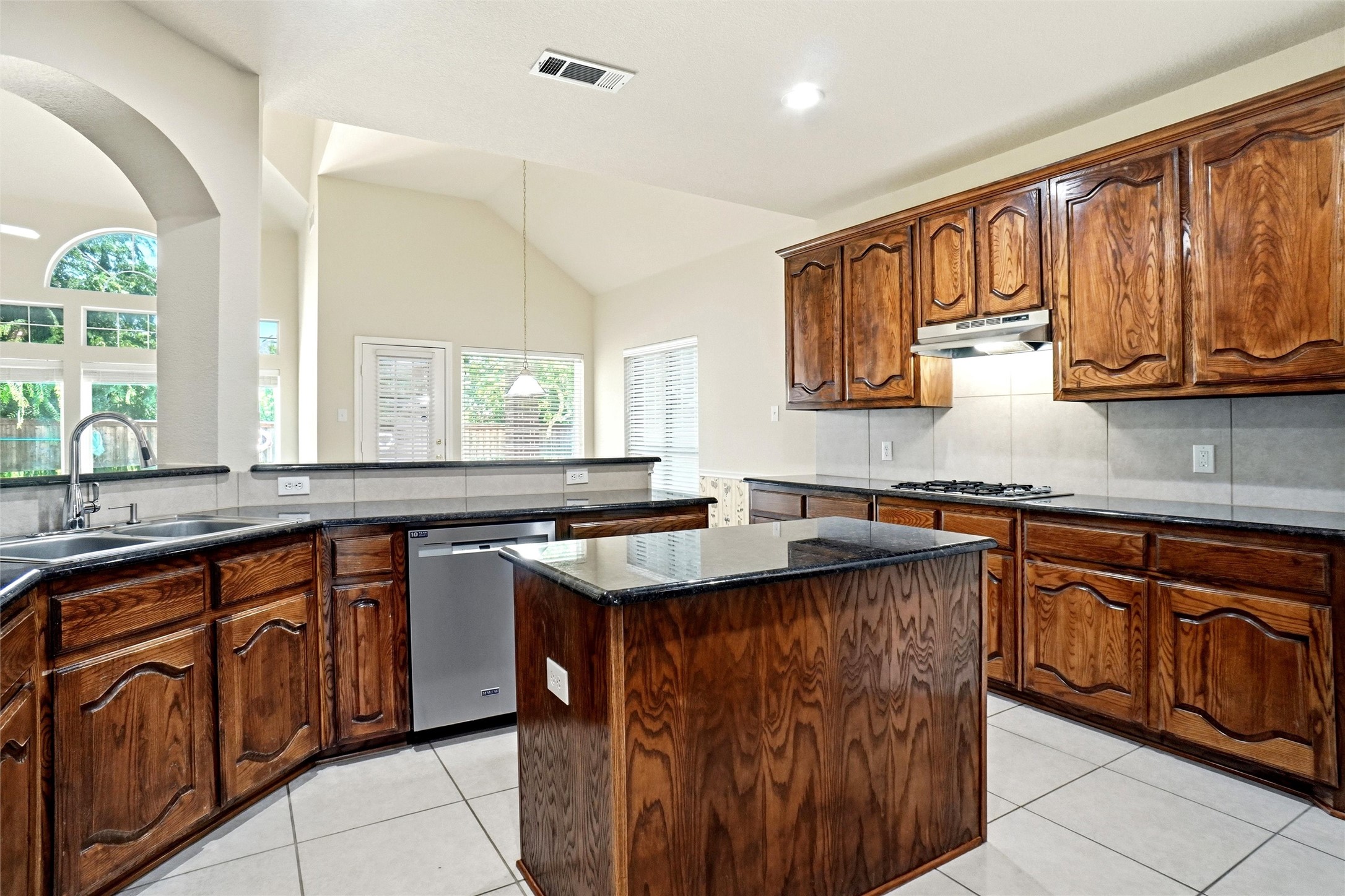 5231 Woodfield Drive