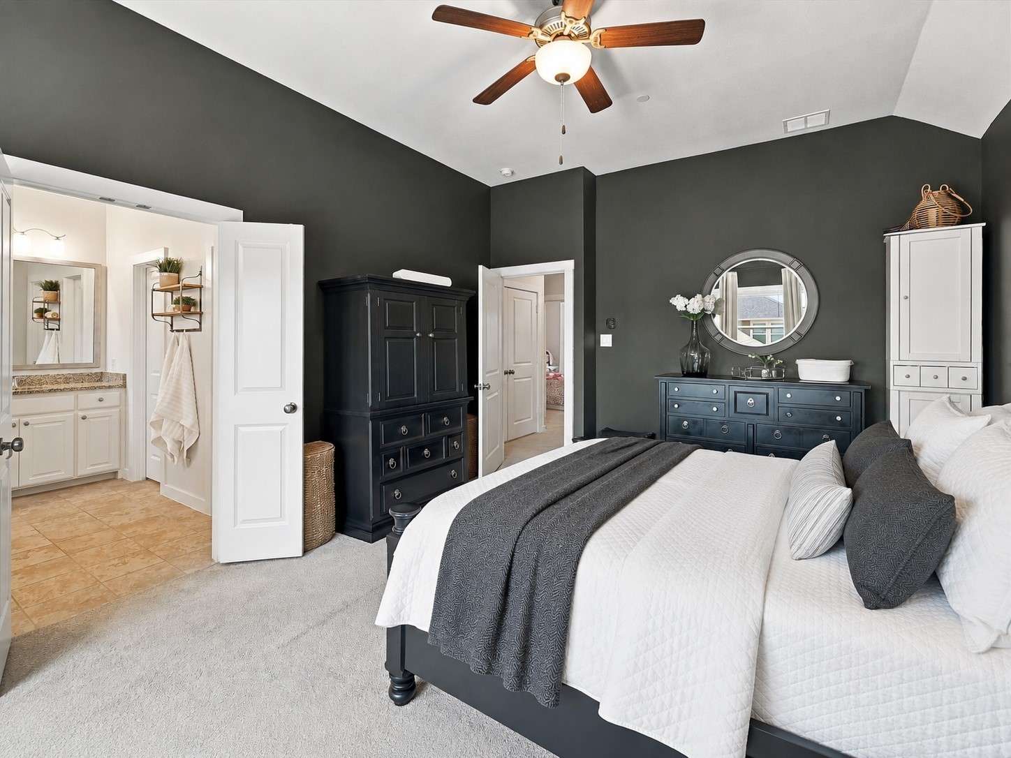 8724 Ice House Drive