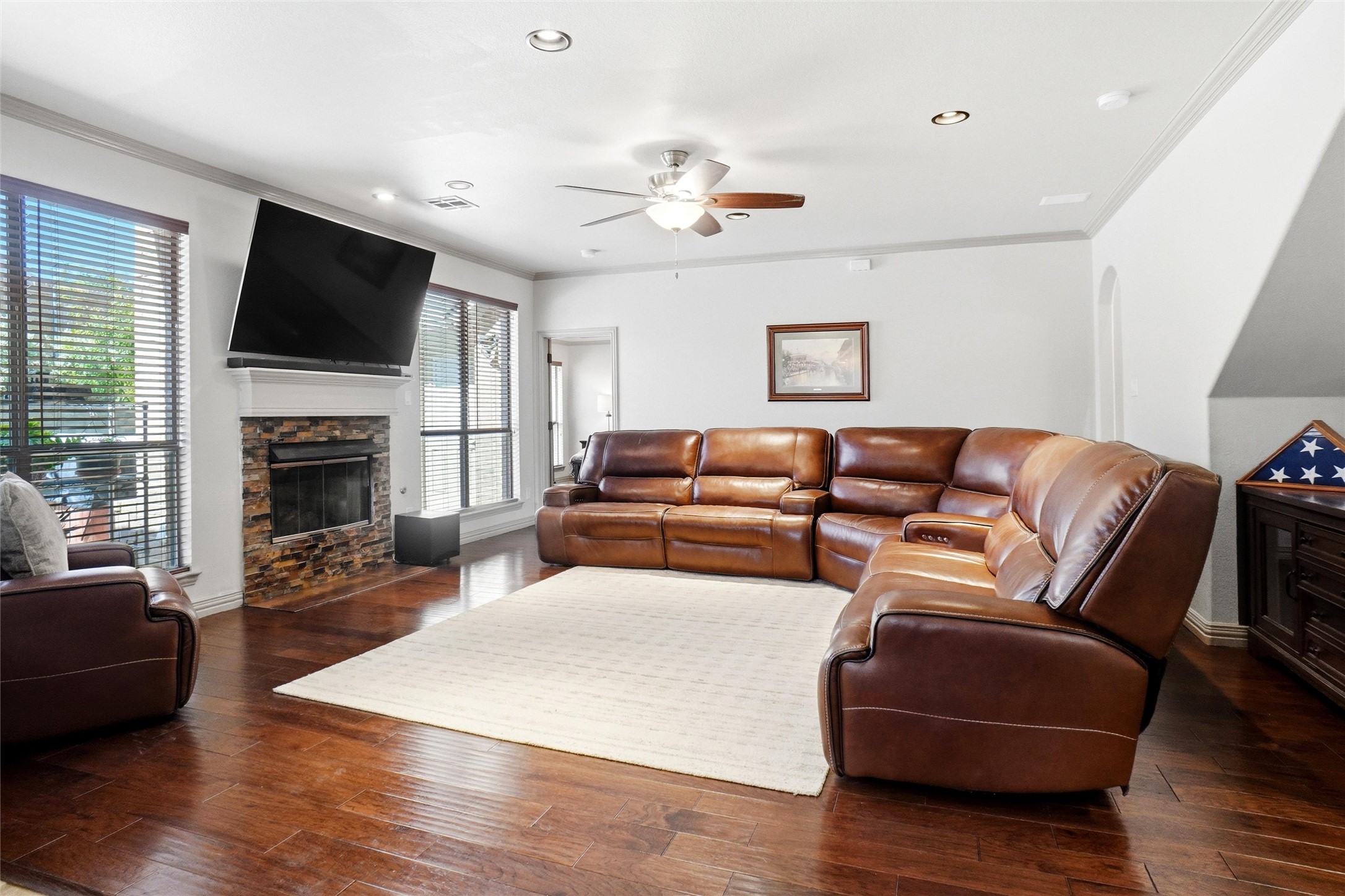 7337 Lake Rock Drive