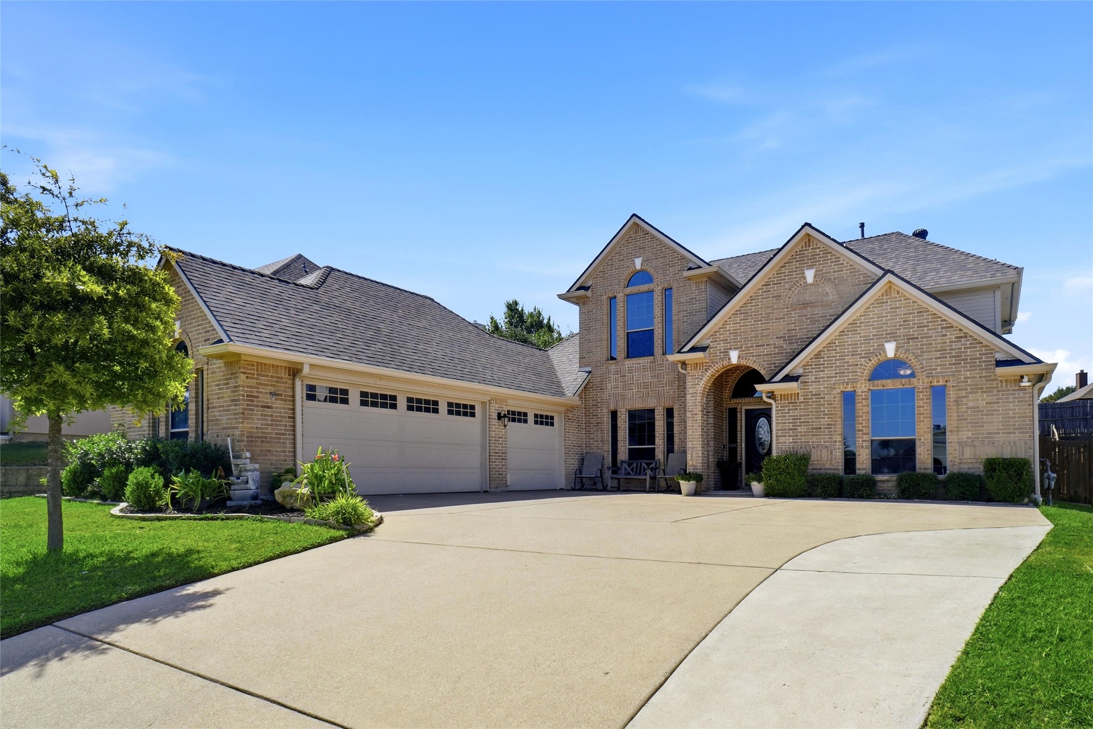 7337 Lake Rock Drive