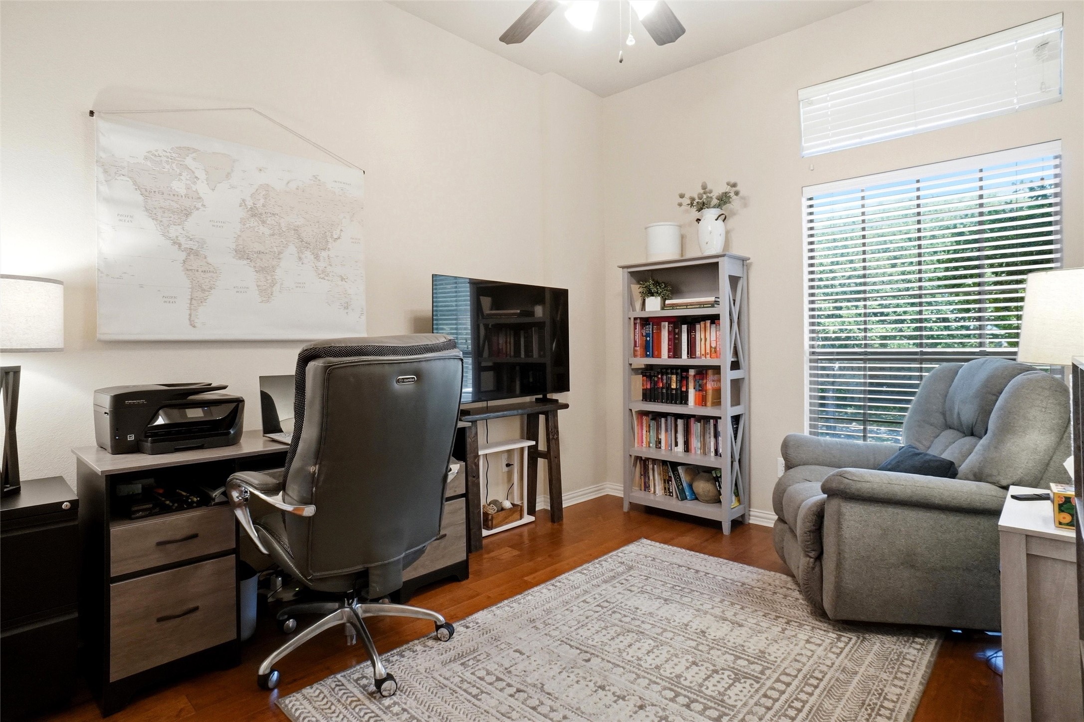 5913 Pedernales Ridge