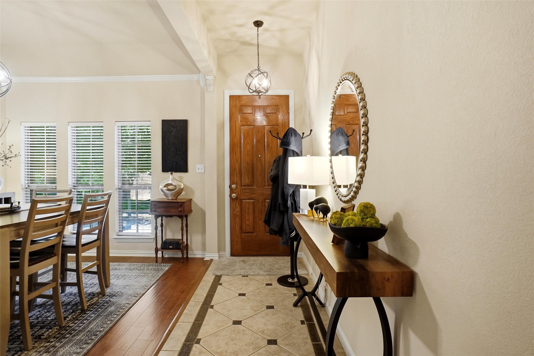 5913 Pedernales Ridge
