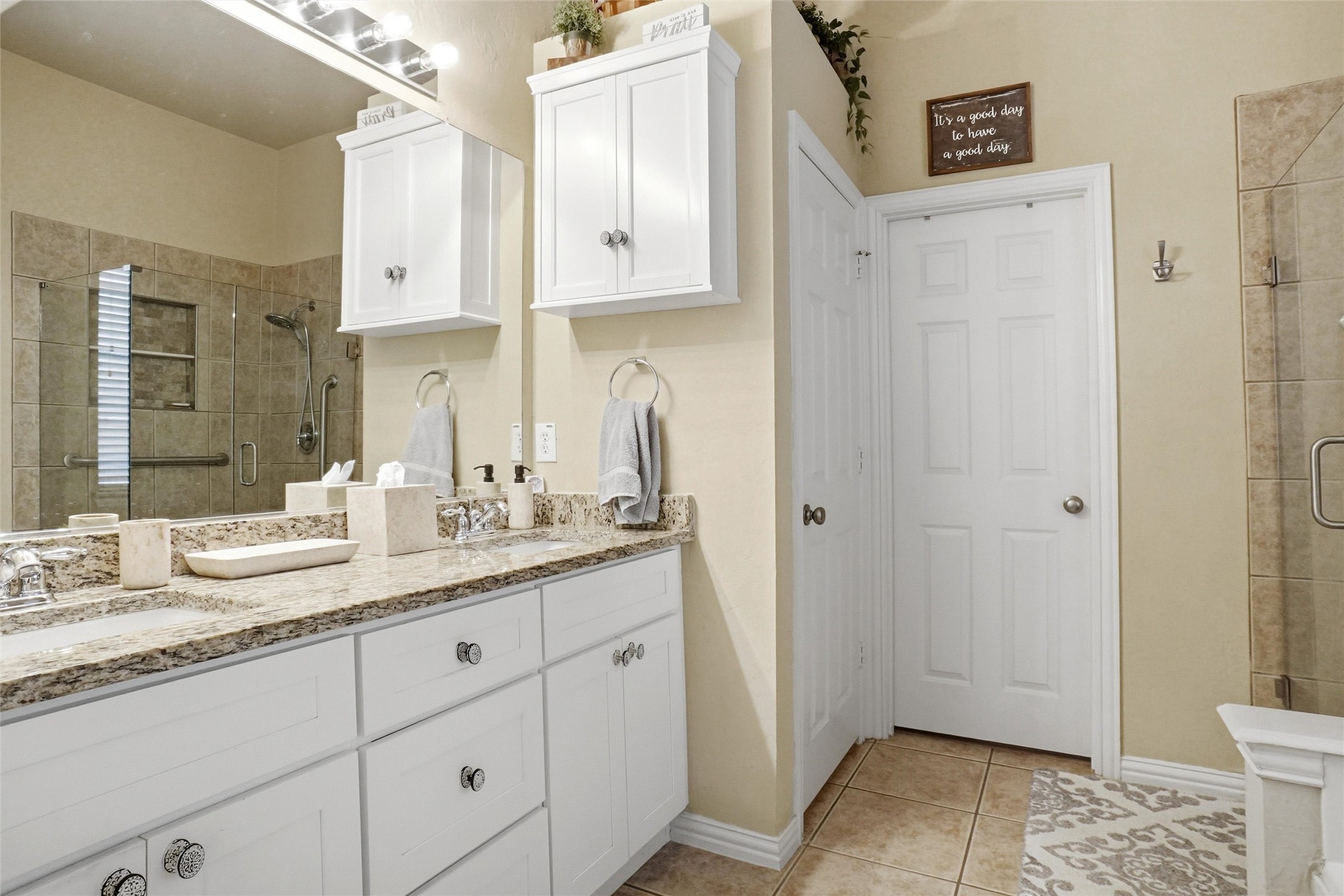5913 Pedernales Ridge