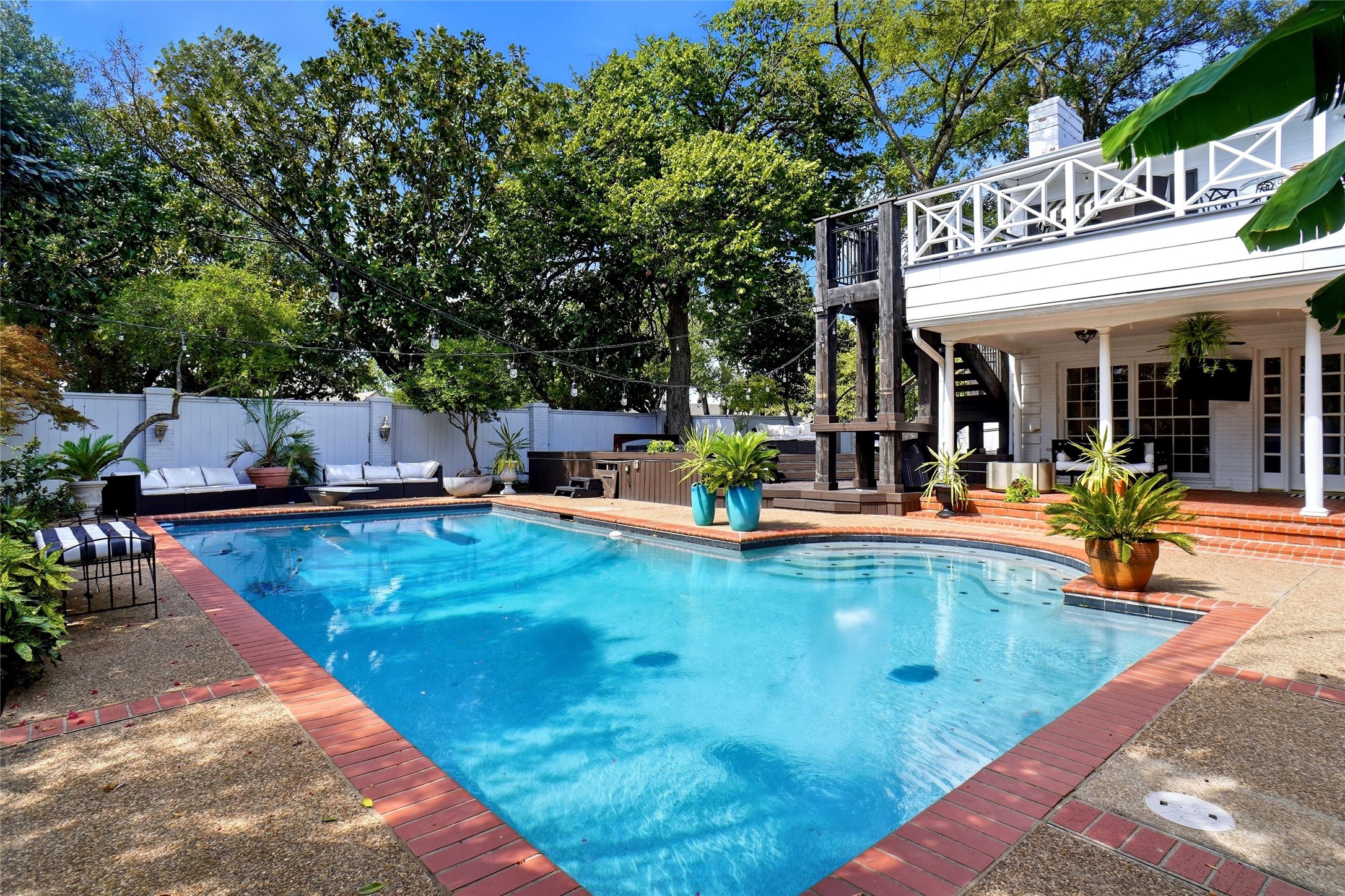 4106 Shady Valley Drive