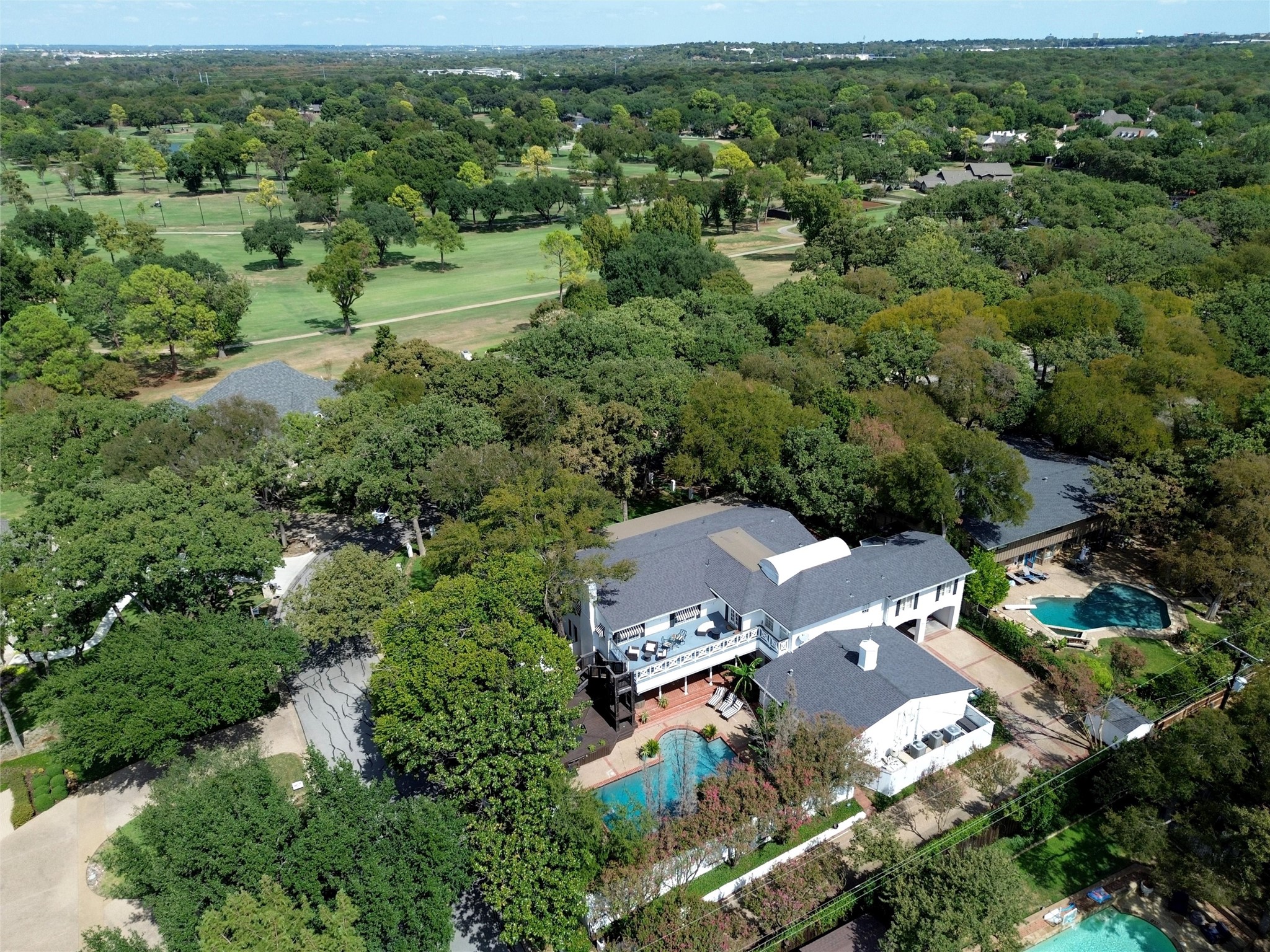 4106 Shady Valley Drive