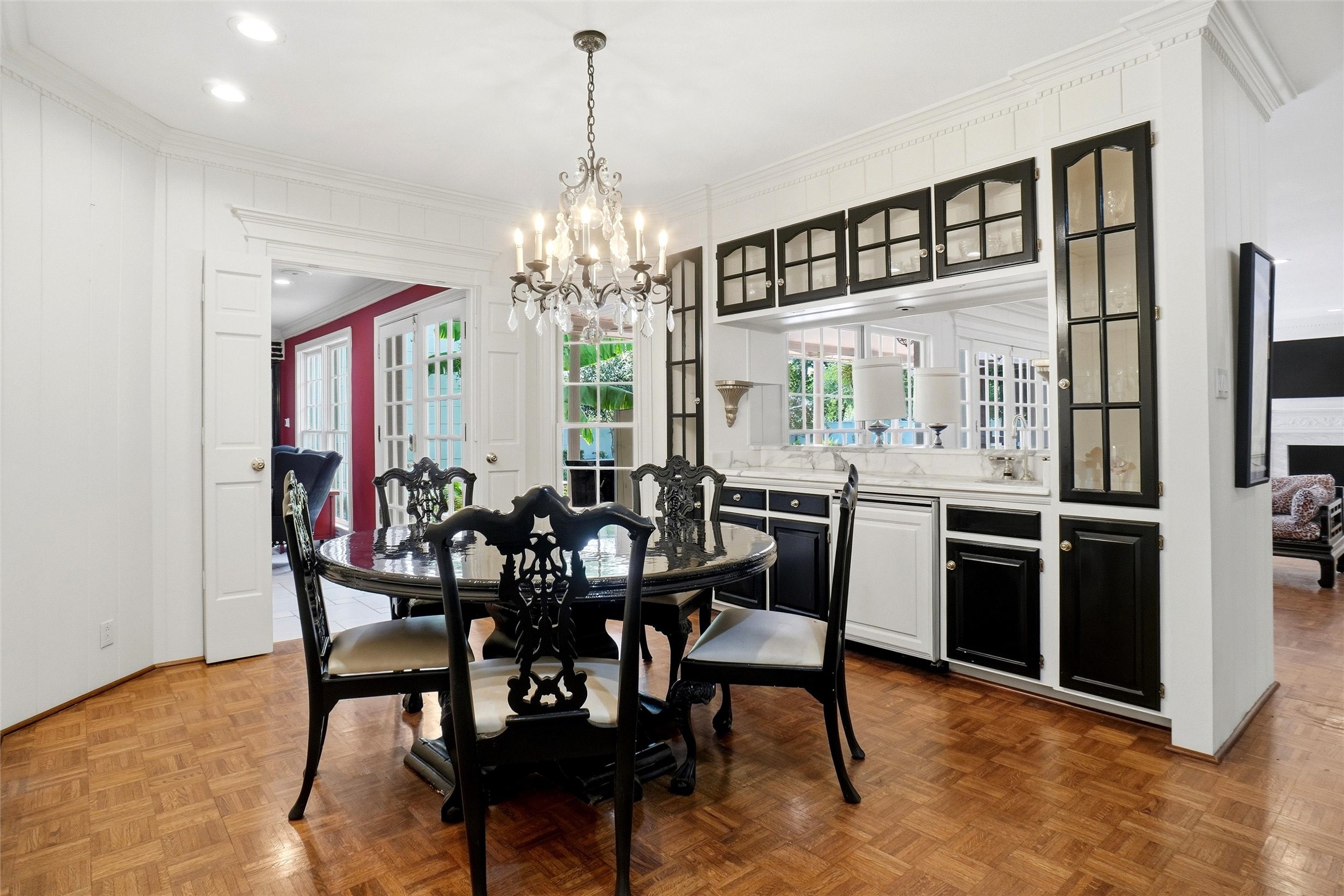 4106 Shady Valley Drive