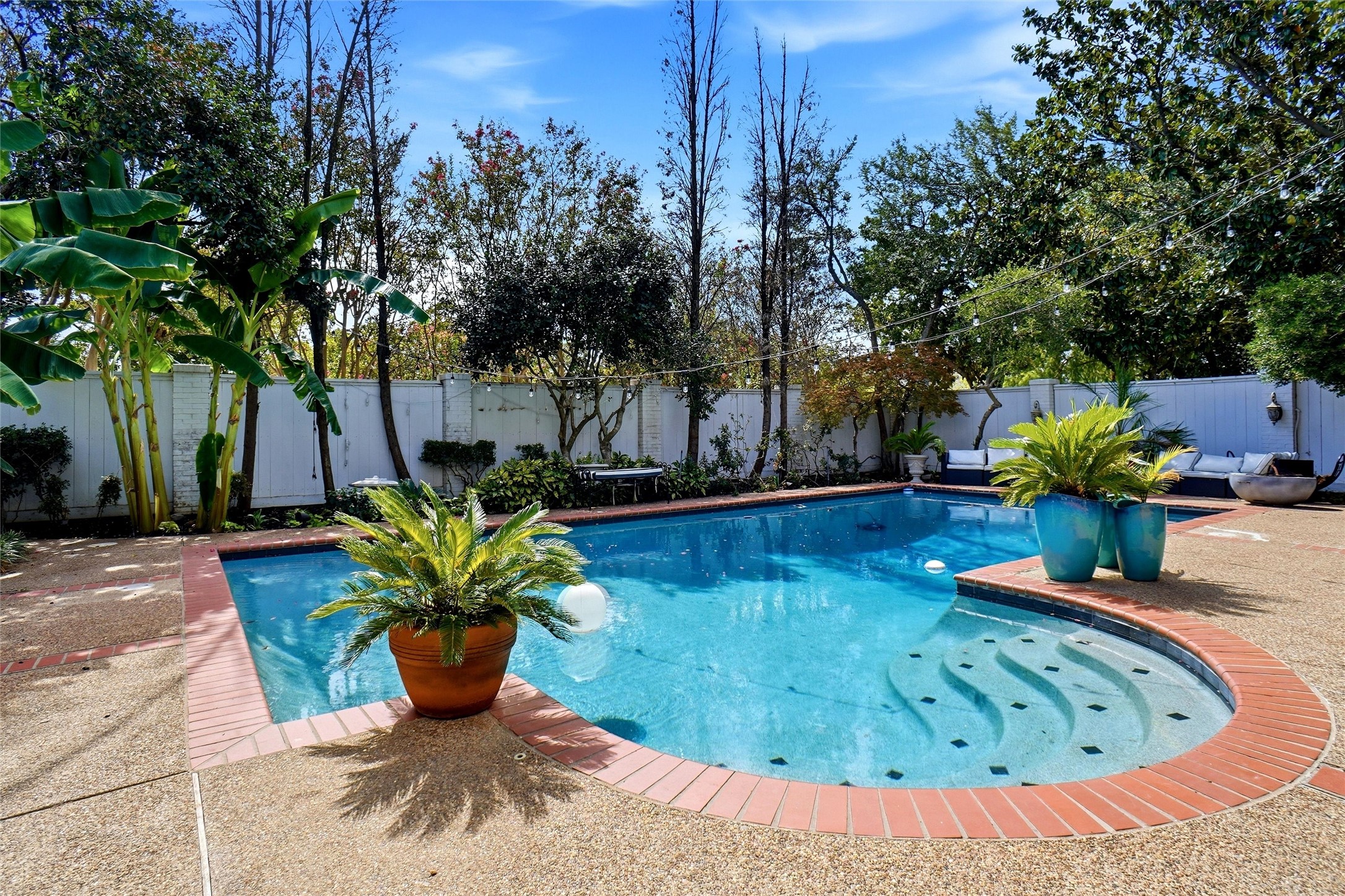 4106 Shady Valley Drive