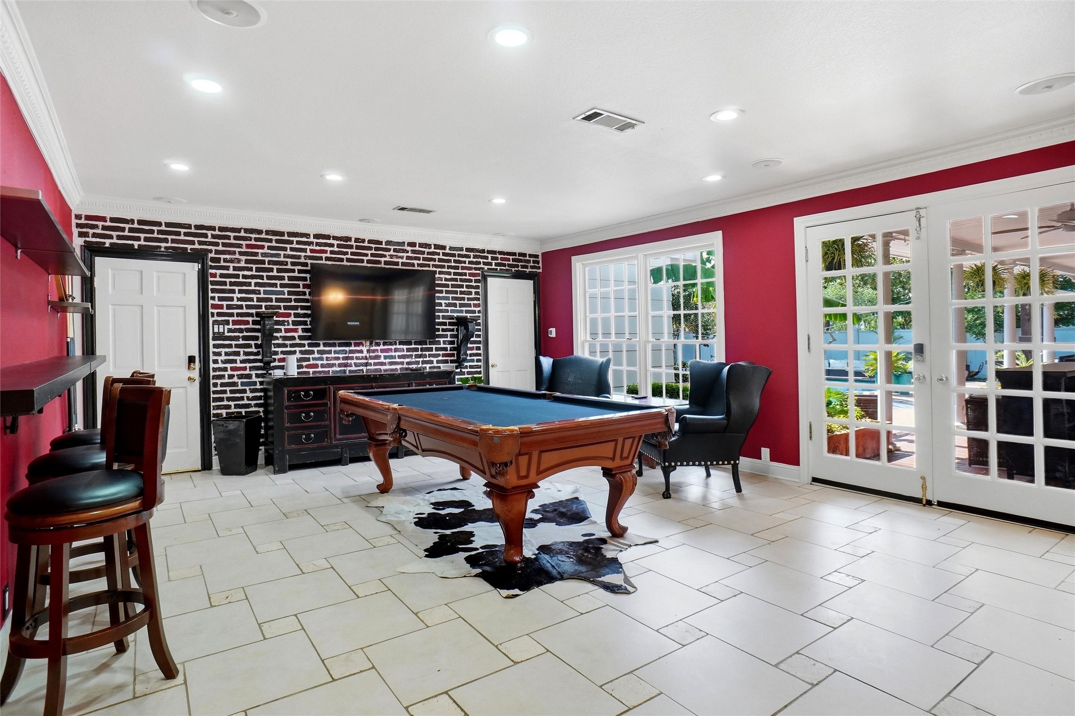 4106 Shady Valley Drive