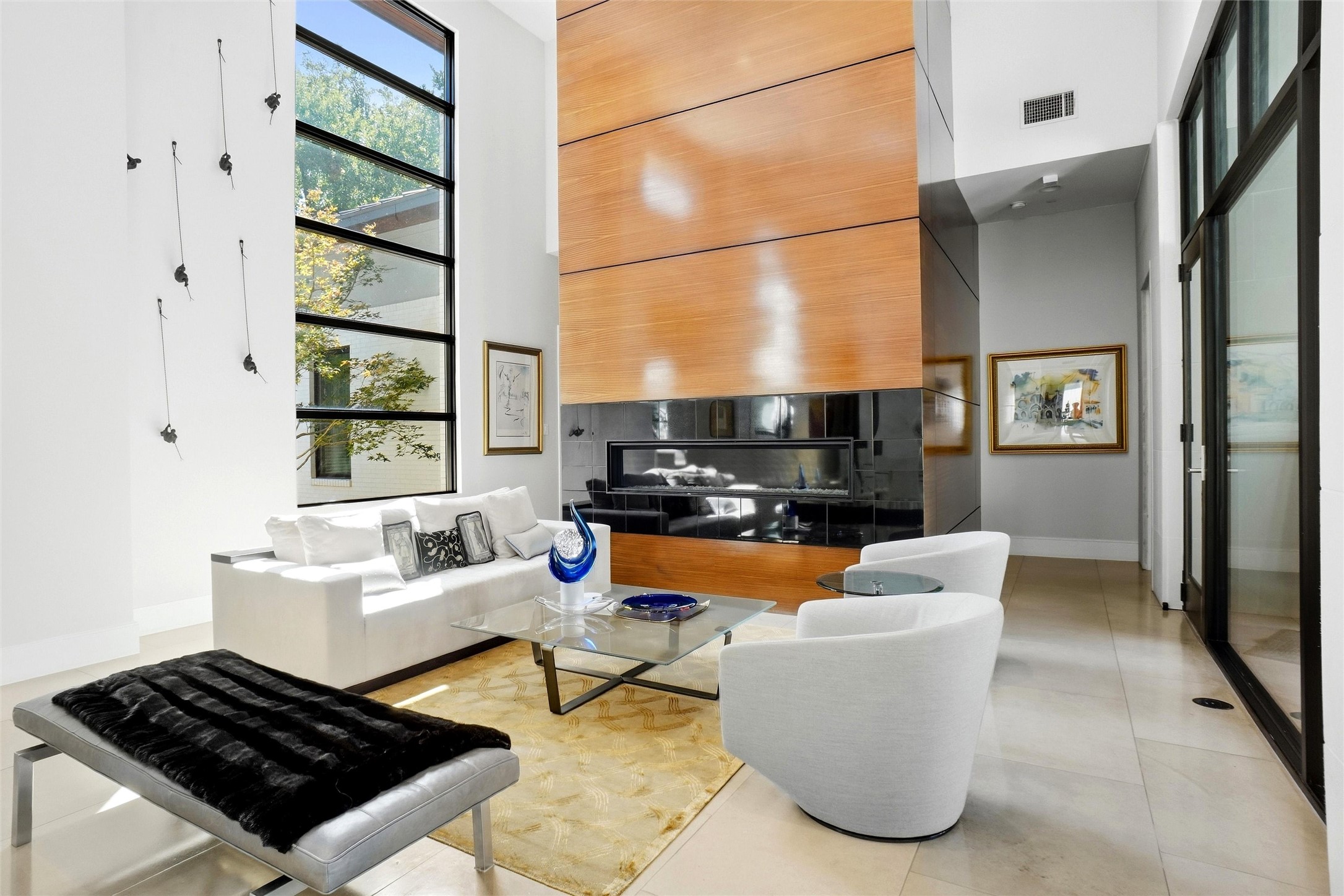 1204 Andre Court