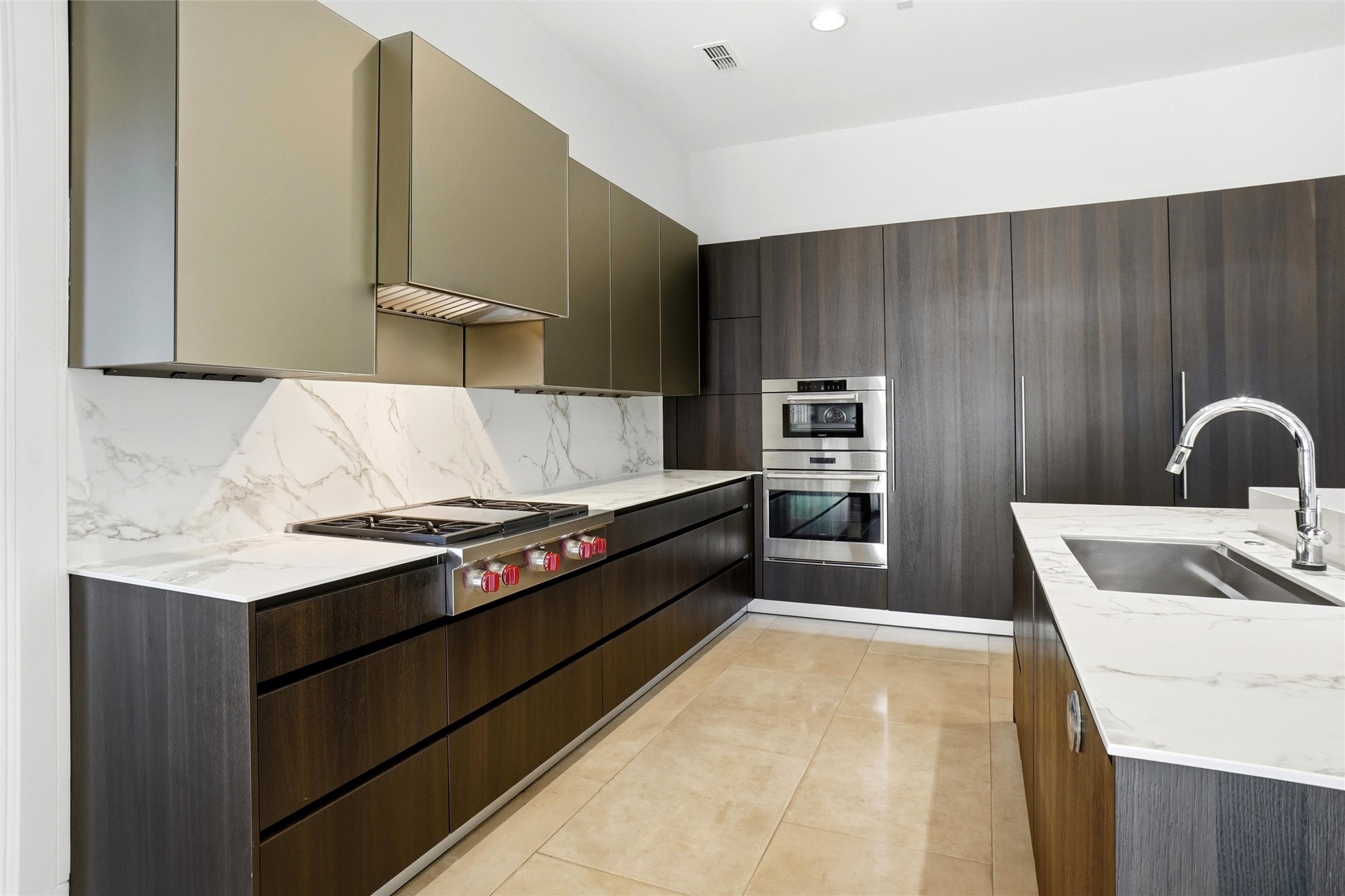 1204 Andre Court